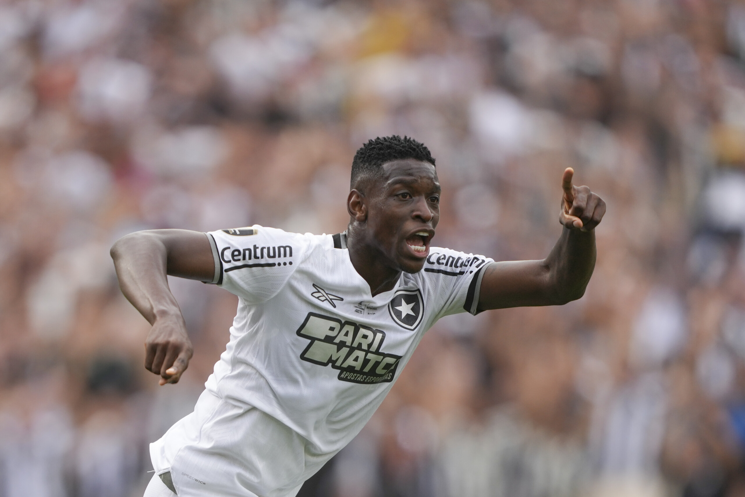football luiz henrique of botafogo wins south american ballon dor scaled