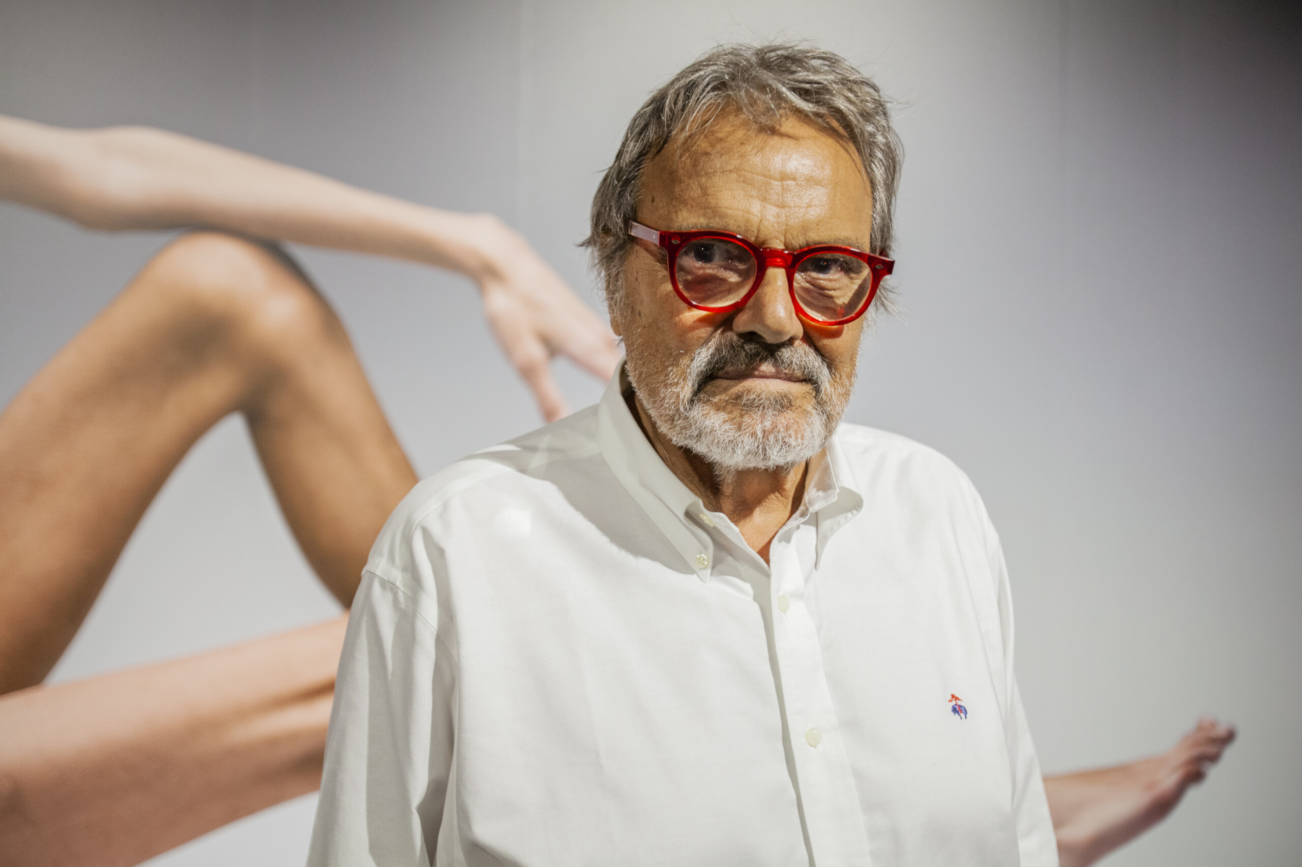oliviero toscani has passed away the great photographer was 82 years old scaled