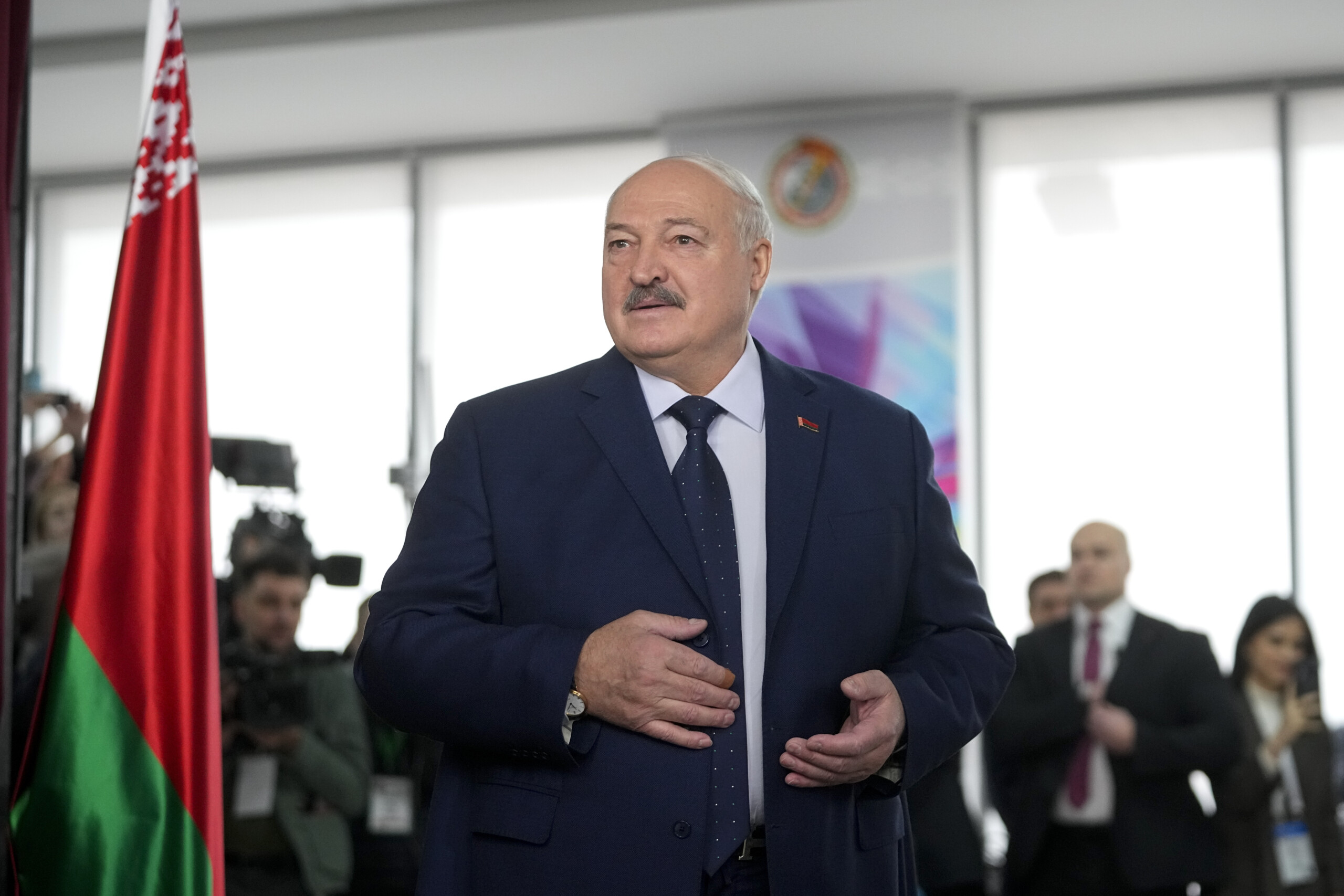 belarus lukashenko re elected with 87 6 of the vote scaled