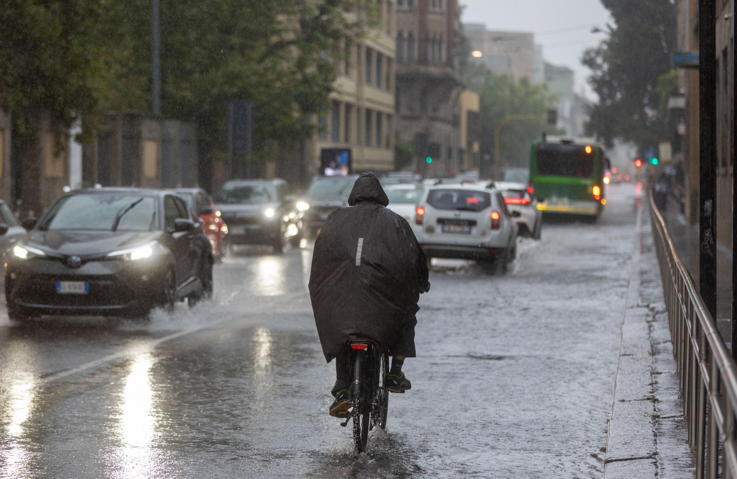 bad weather yellow alert in milan for hydrogeological risk scaled