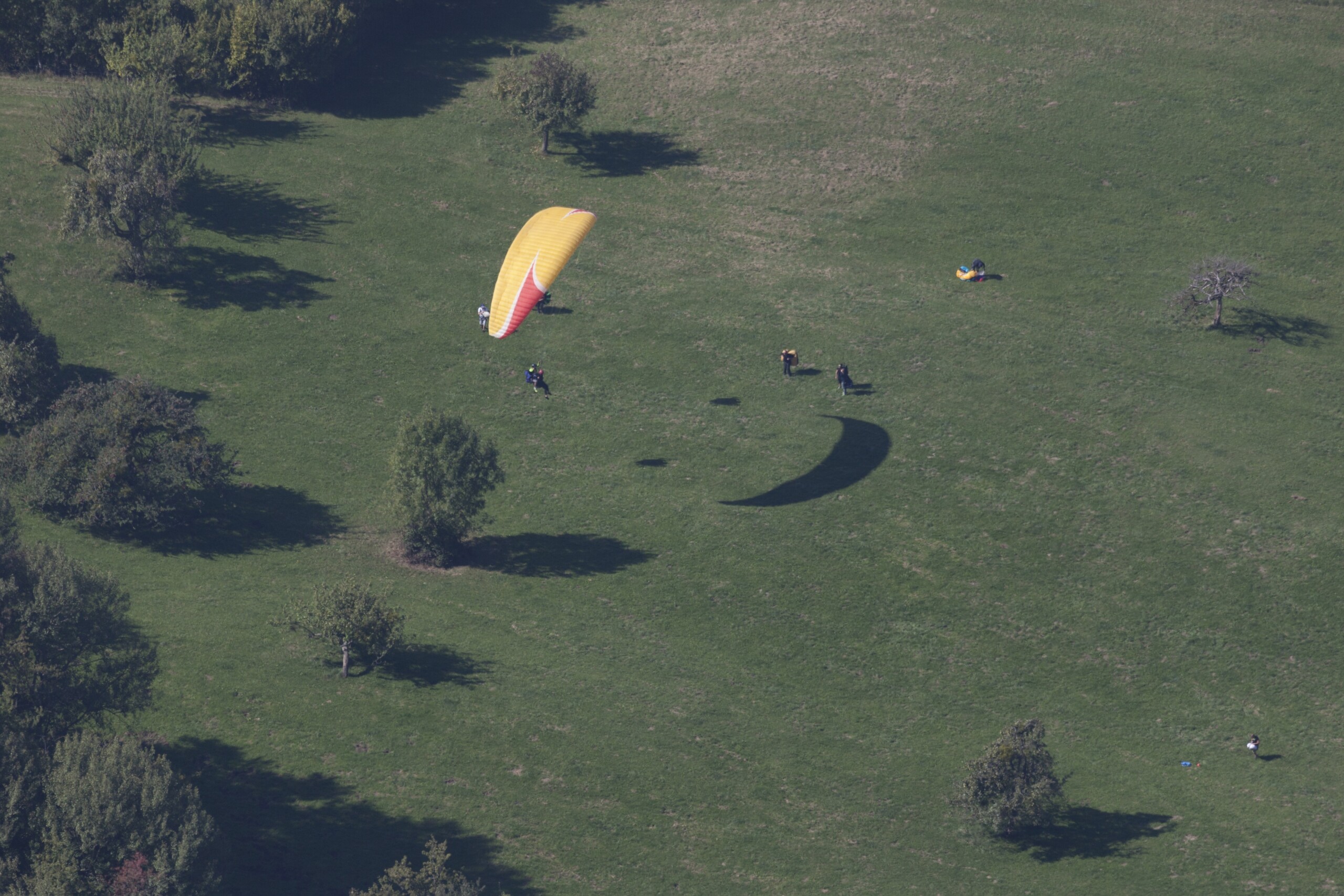 spain italian dies in paragliding accident in tenerife scaled