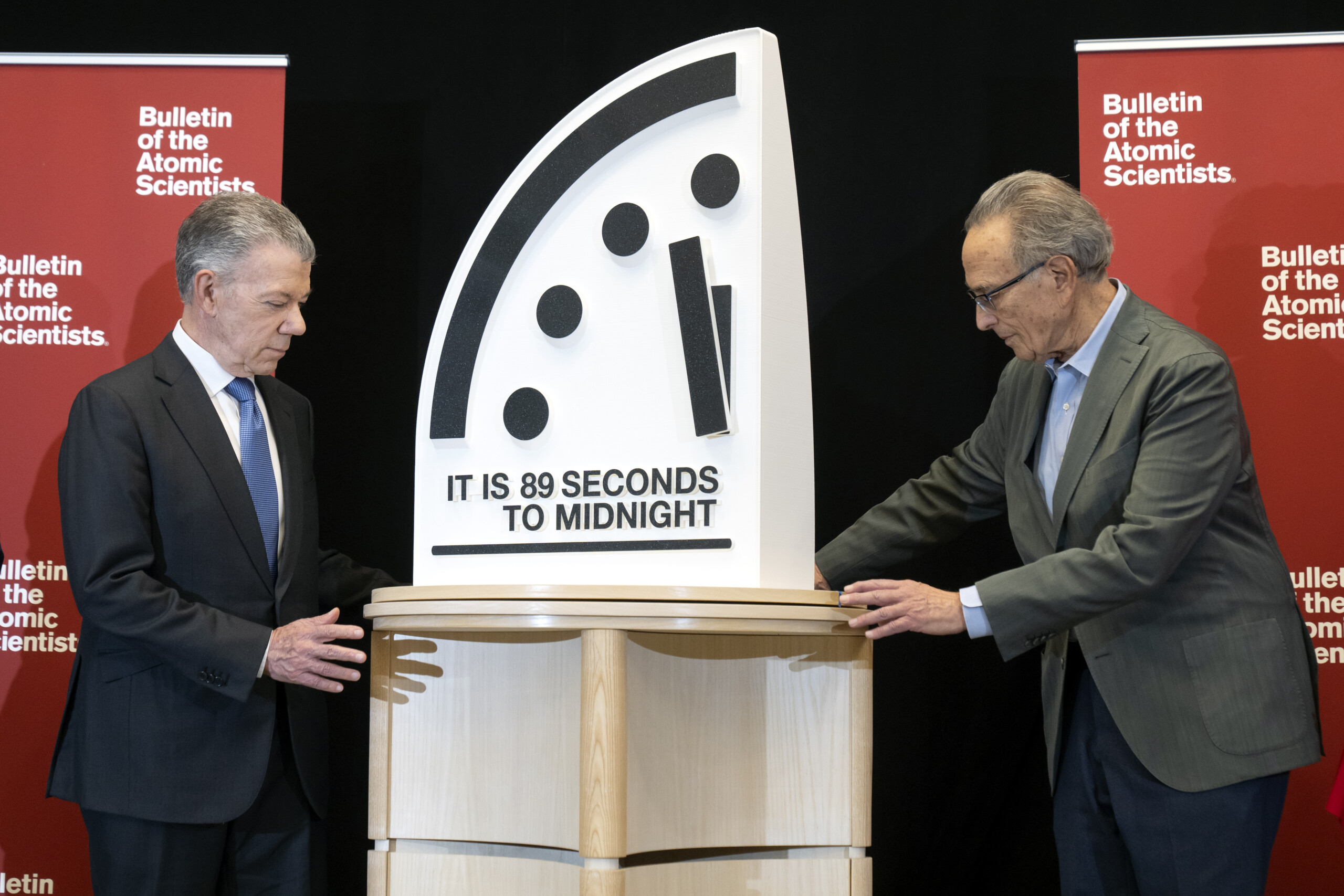 world doomsday clock set to just 89 seconds to midnight scaled
