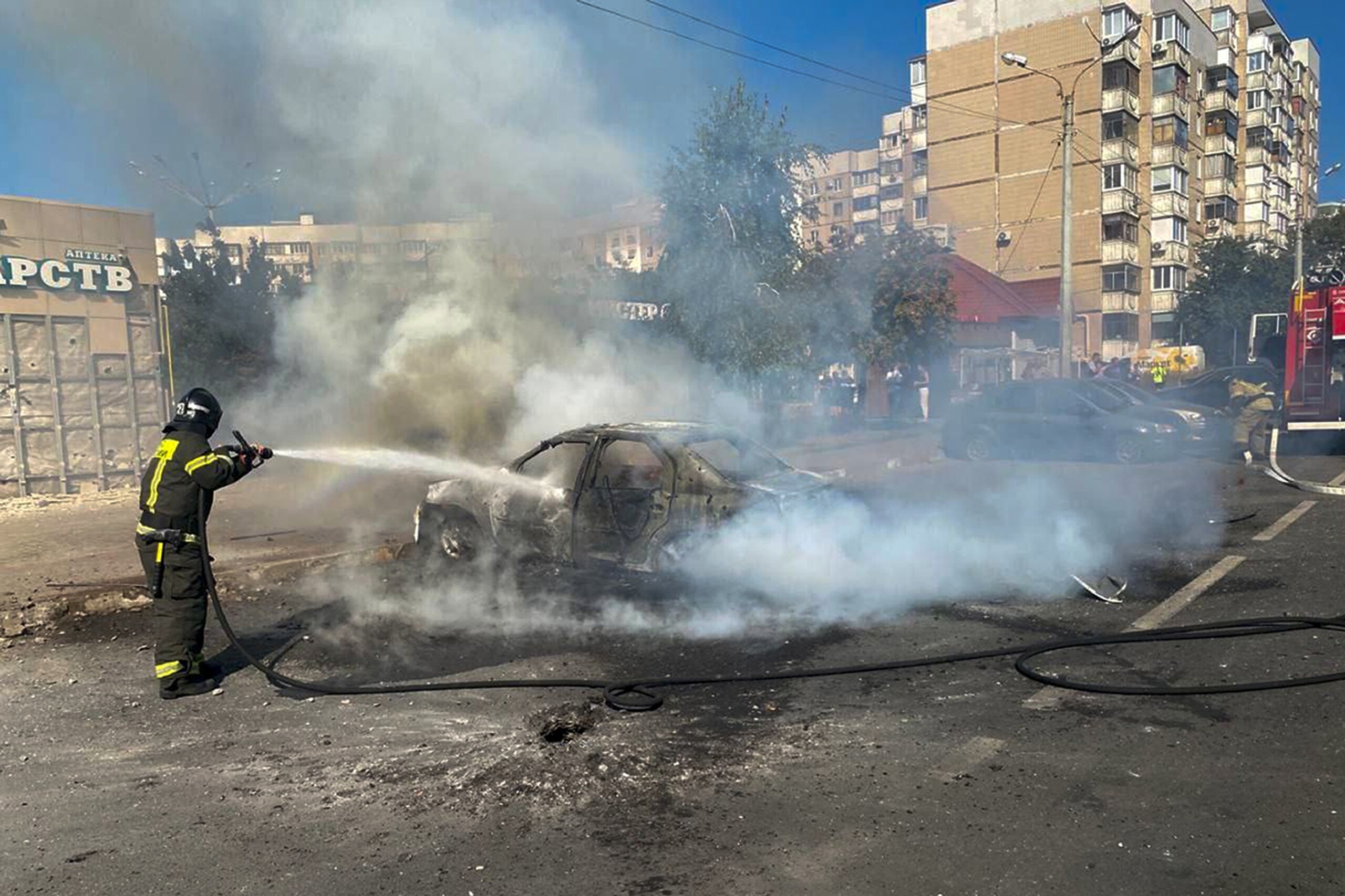 ukraine governor 3 dead in kyiv drone attack on car in belgorod scaled