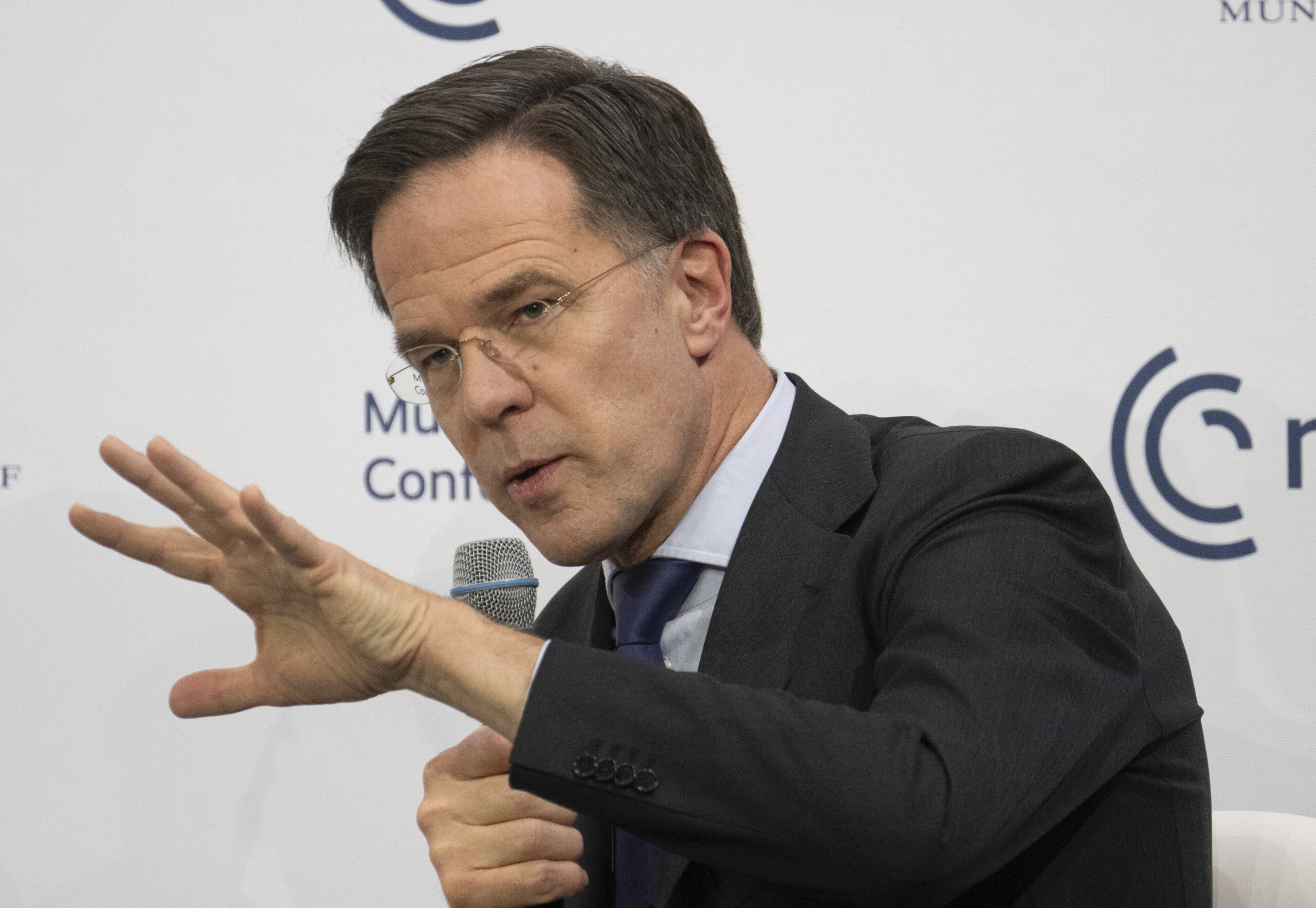 ukraine rutte the eu should organize itself and stop complaining scaled