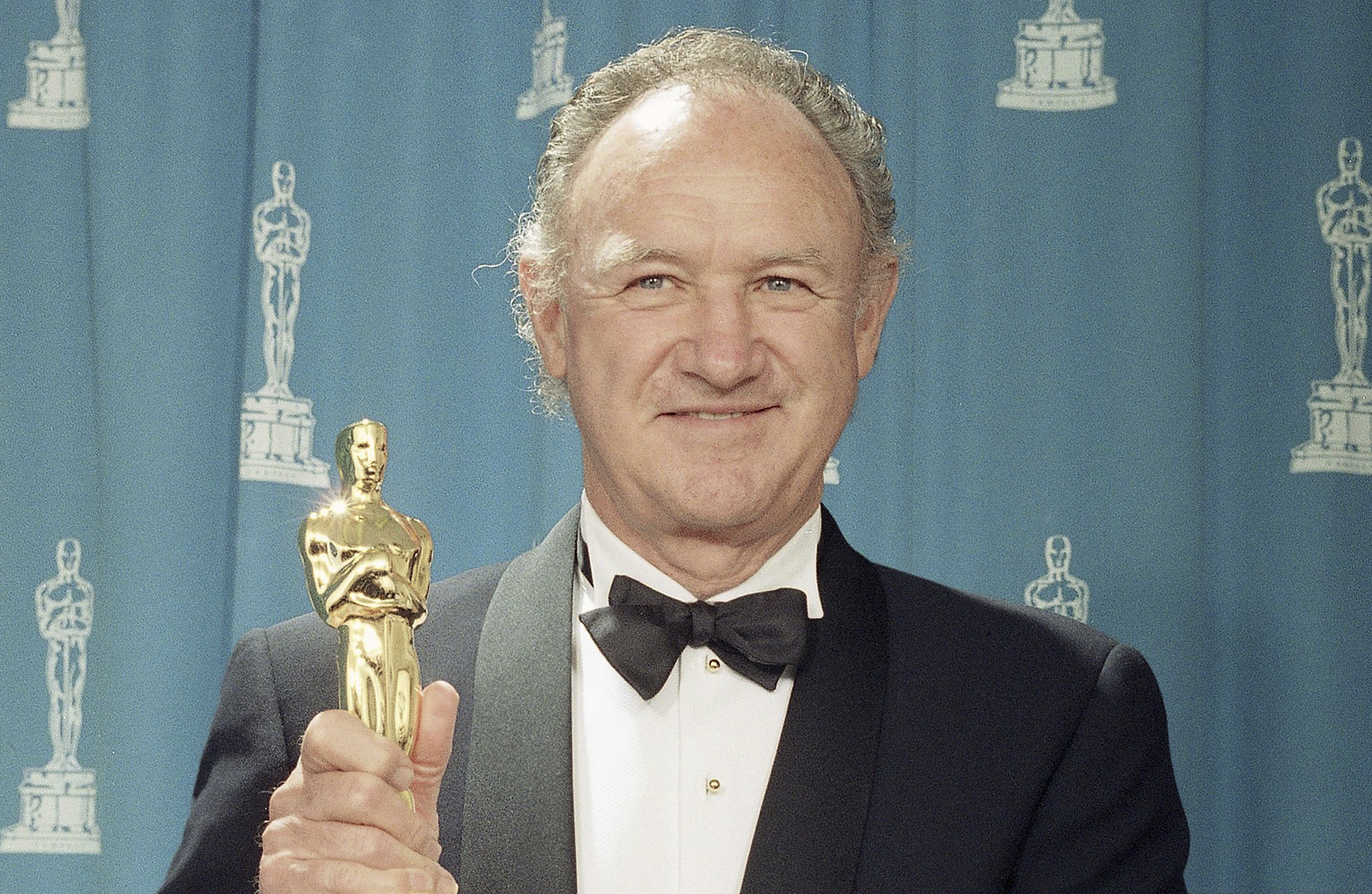 gene hackman police suspicious death pills scattered on table