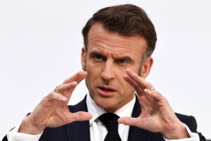 ukraine macron from willing not unanimous to revocation of sanctions on russia