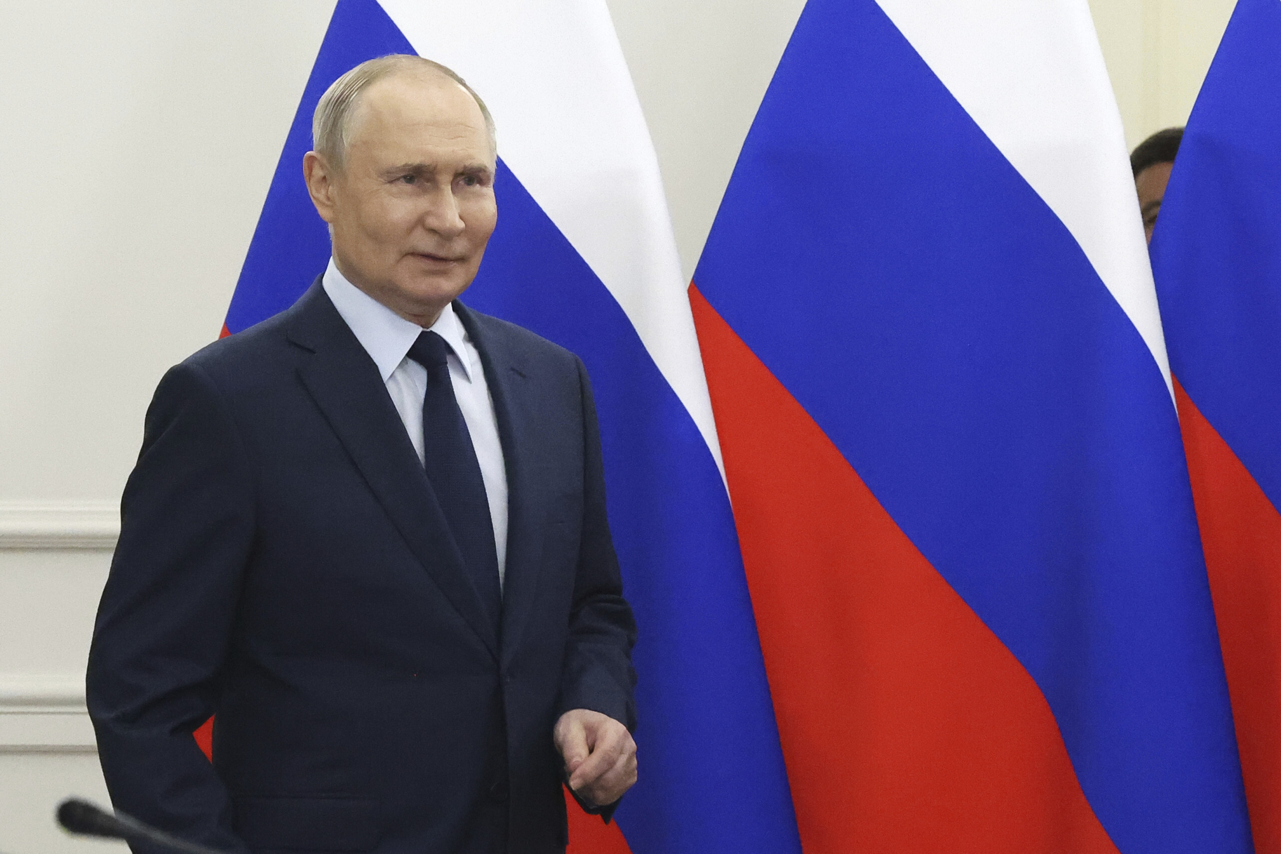 ukraine putin russia ready for peace talks welcomes efforts from trump and china scaled