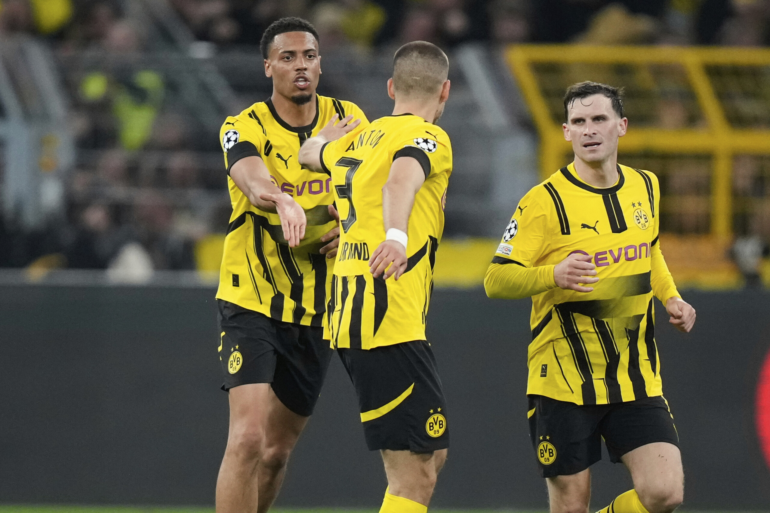 football bundesliga borussia dortmund 3 2 borussia monchengladbach scaled