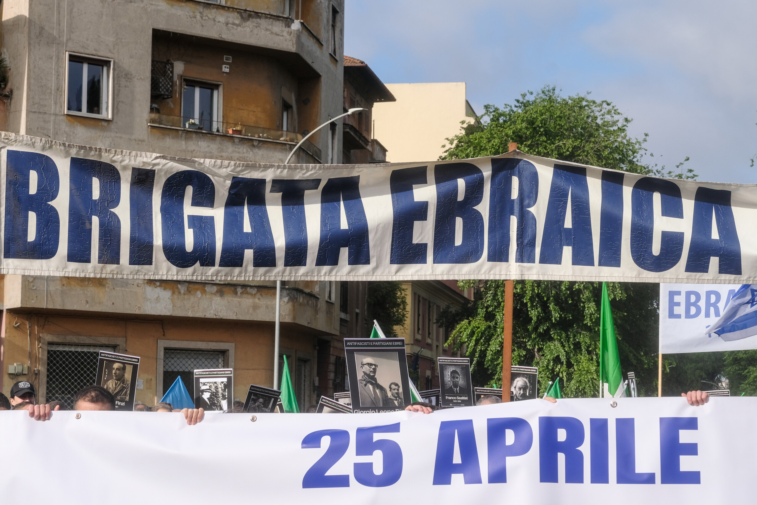 25 April, Jewish Brigade disbanded before arrival at the cathedral 1 25 april jewish brigade disbanded before arrival at the cathedral scaled