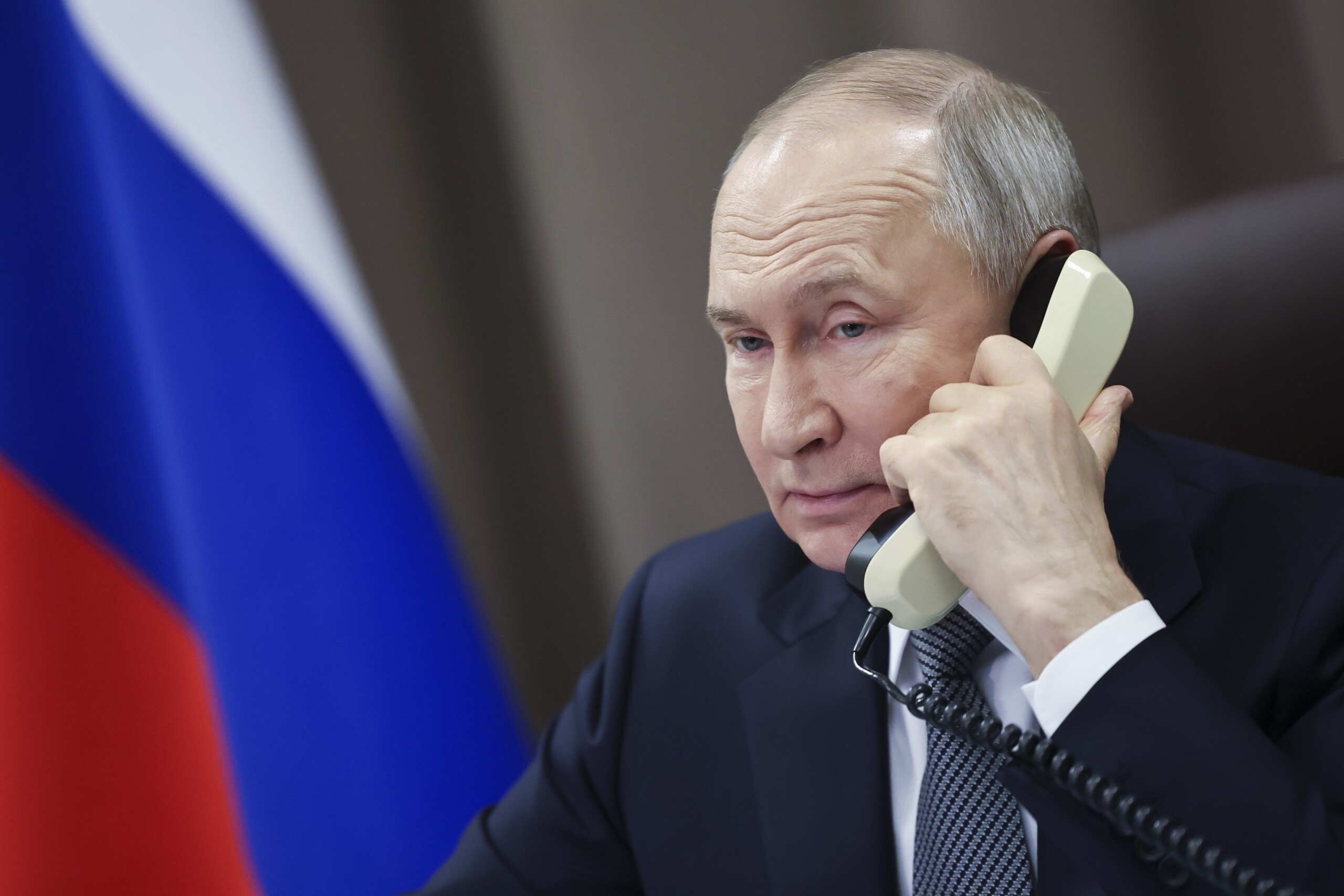 ukraine putin no need to resort to nuclear weapons scaled