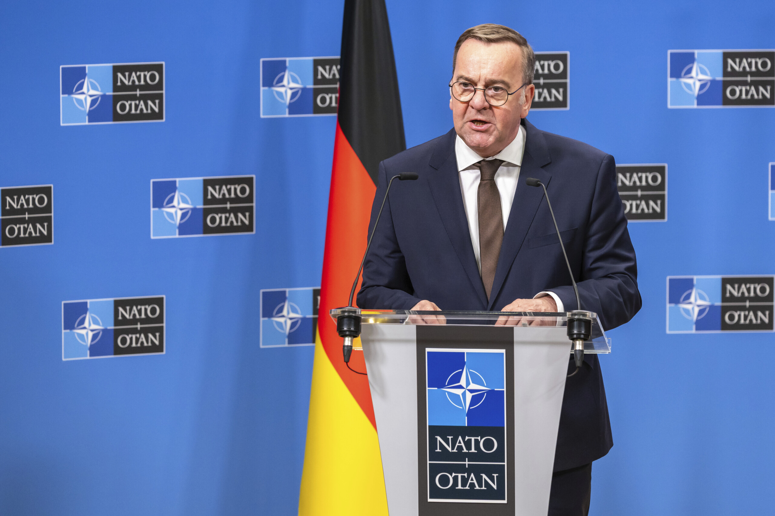 germany spd announces team pistorius to defense bas to labor scaled