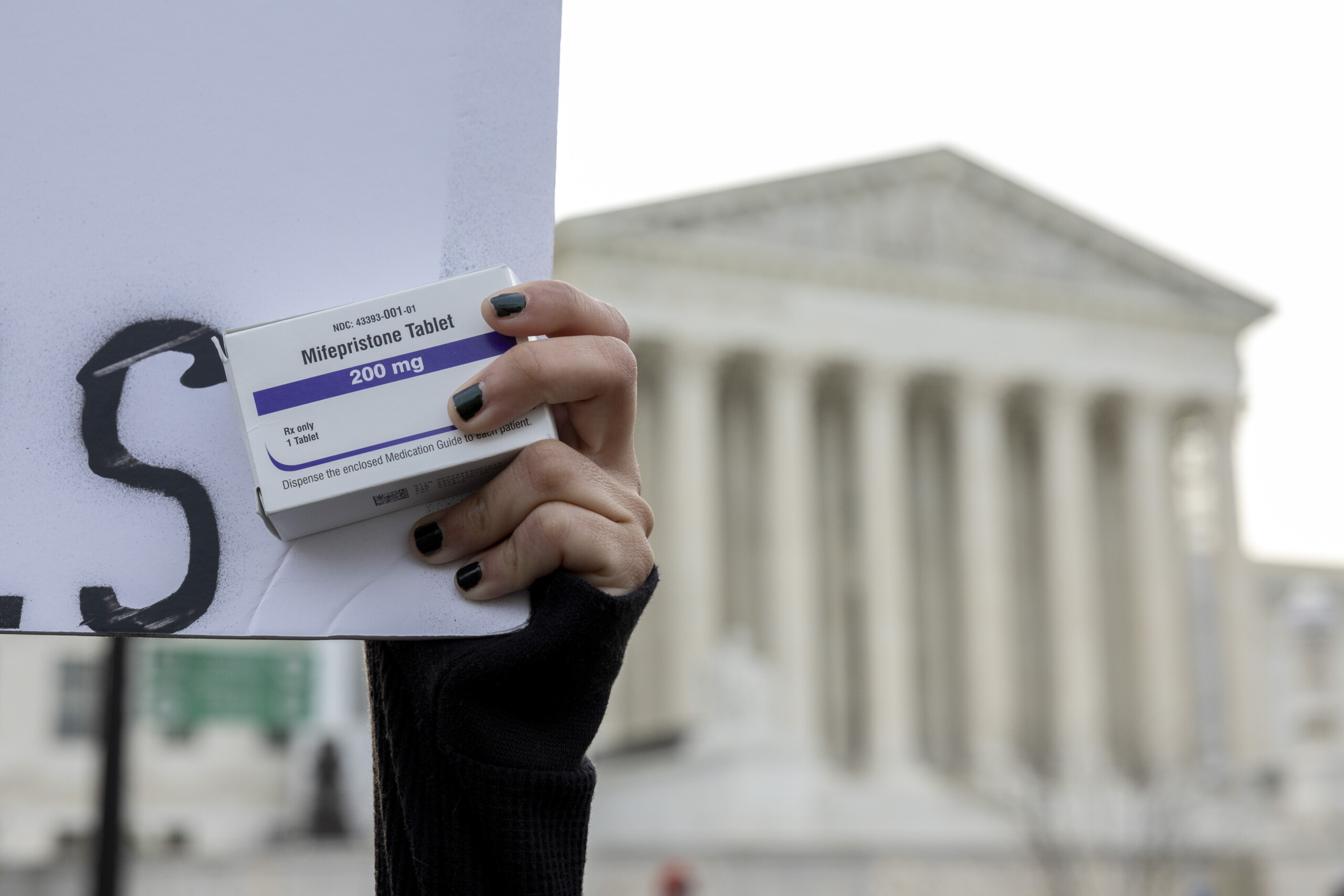 USA: Trump administration requests dismissal of case against abortion pill 1 usa trump administration requests dismissal of case against abortion pill scaled