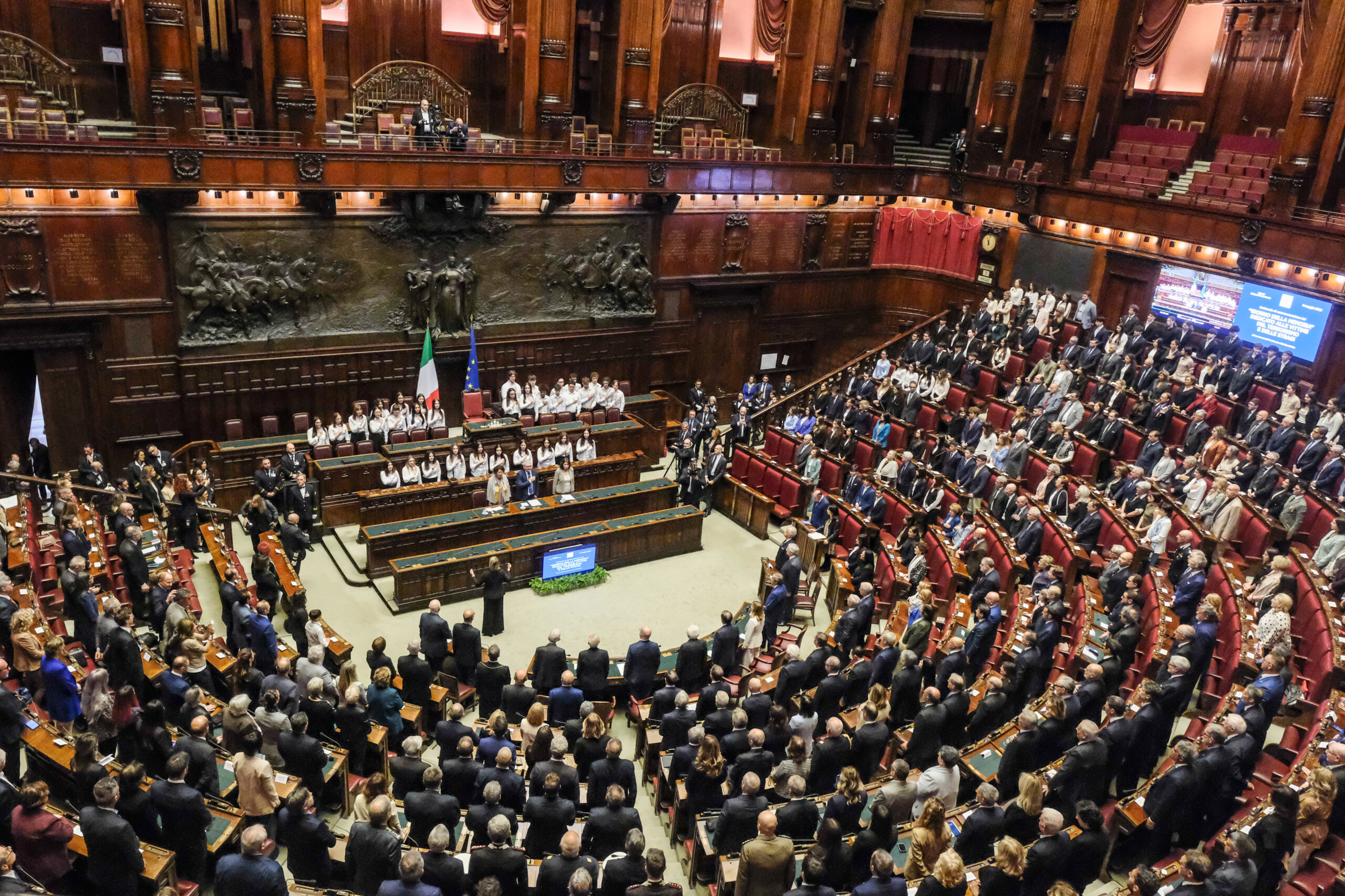 Immigration Decree, Government Poses Confidence Issue in the Chamber 1 immigration decree government poses confidence issue in the chamber scaled