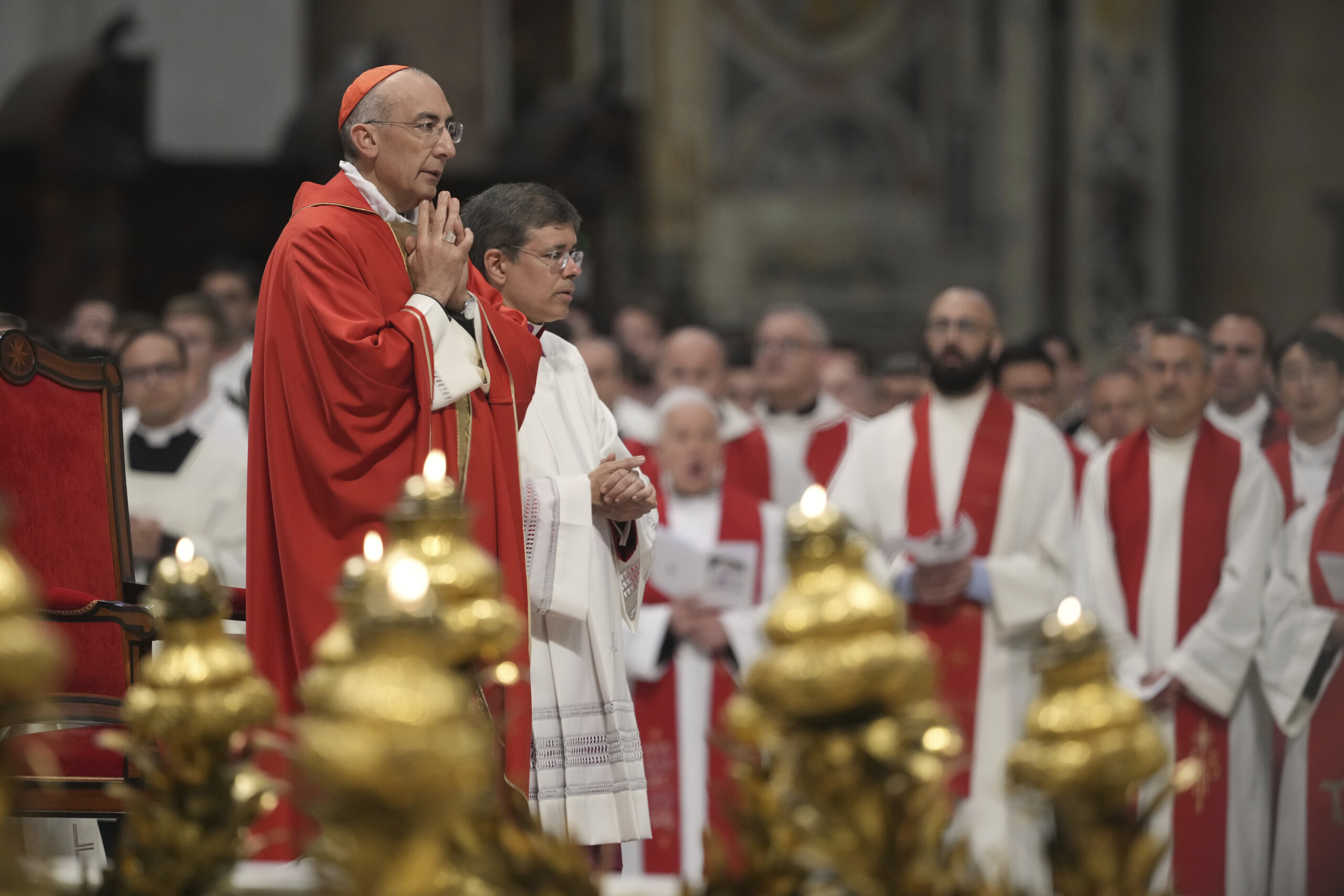 pope cardinal reina leo xiv knows how to decide and he will do so with others scaled