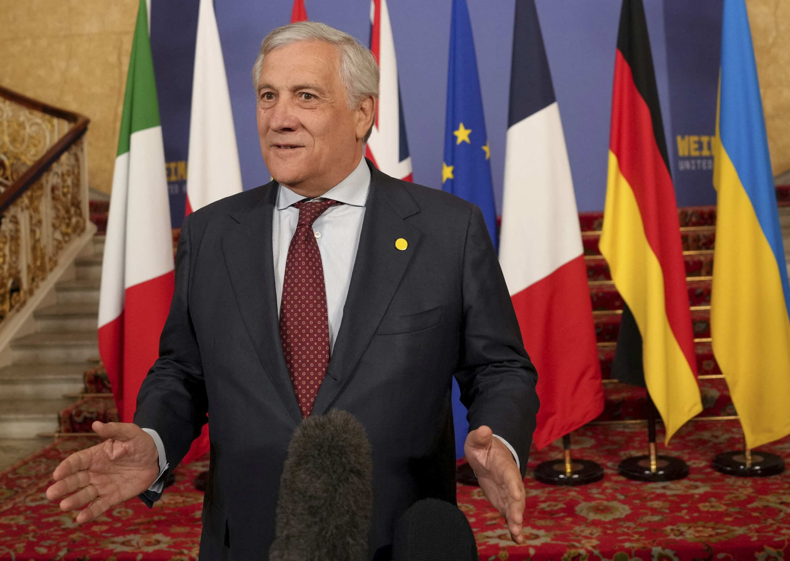 libya tajani i believe our compatriots will return by tonight we are optimistic about the situation scaled