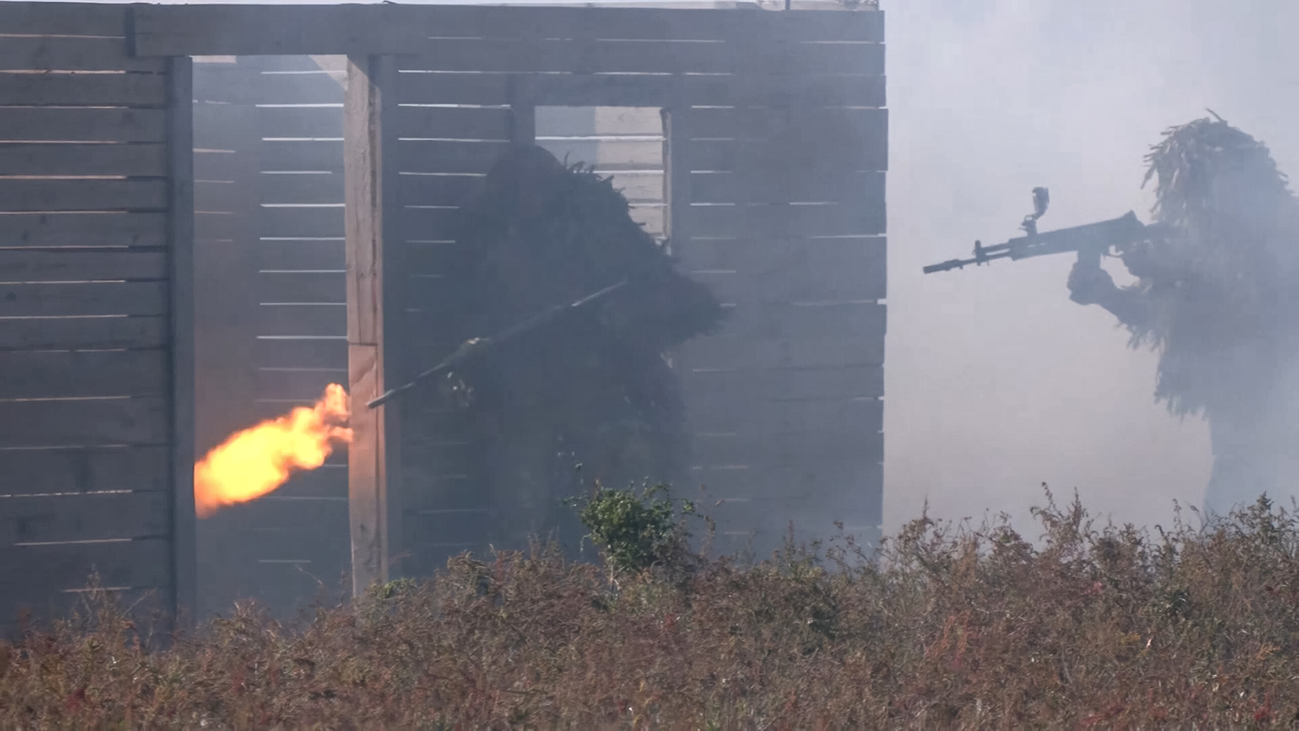 ukraine media moscow gathers troops for new major offensive scaled