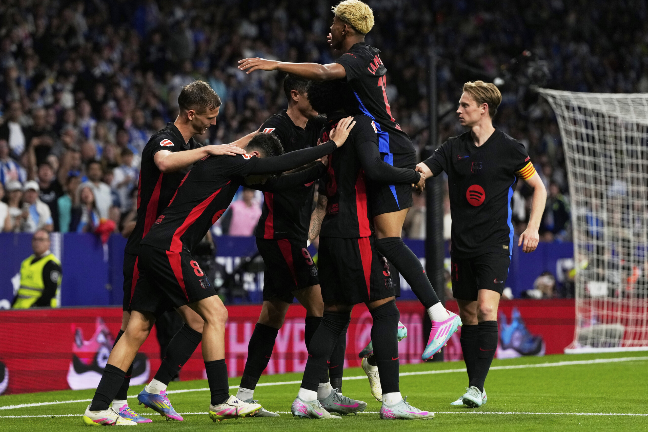 football barcelona beats espanyol 2 0 and wins la liga scaled