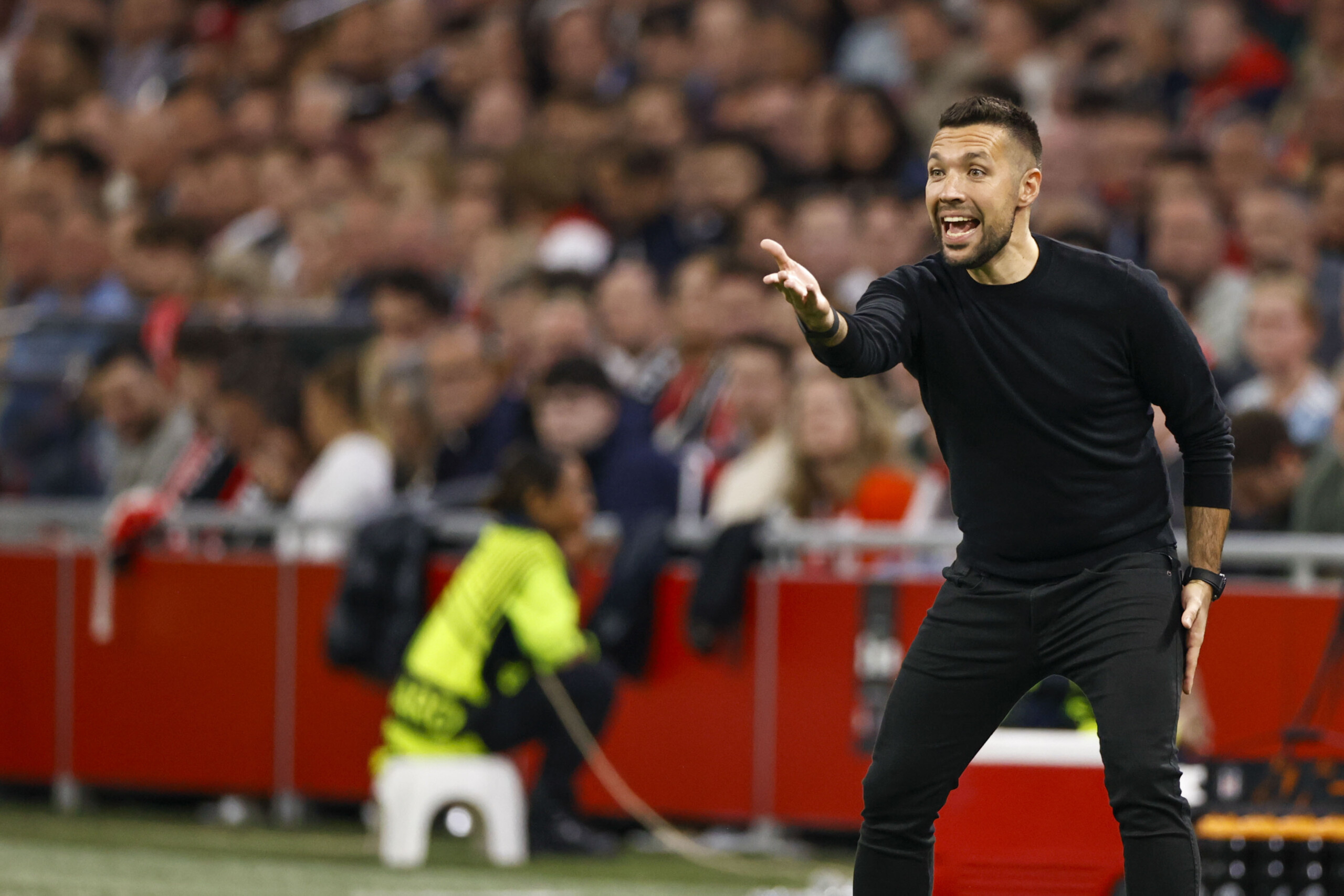football farioli leaves ajax the club and i have the same goals but different visions scaled