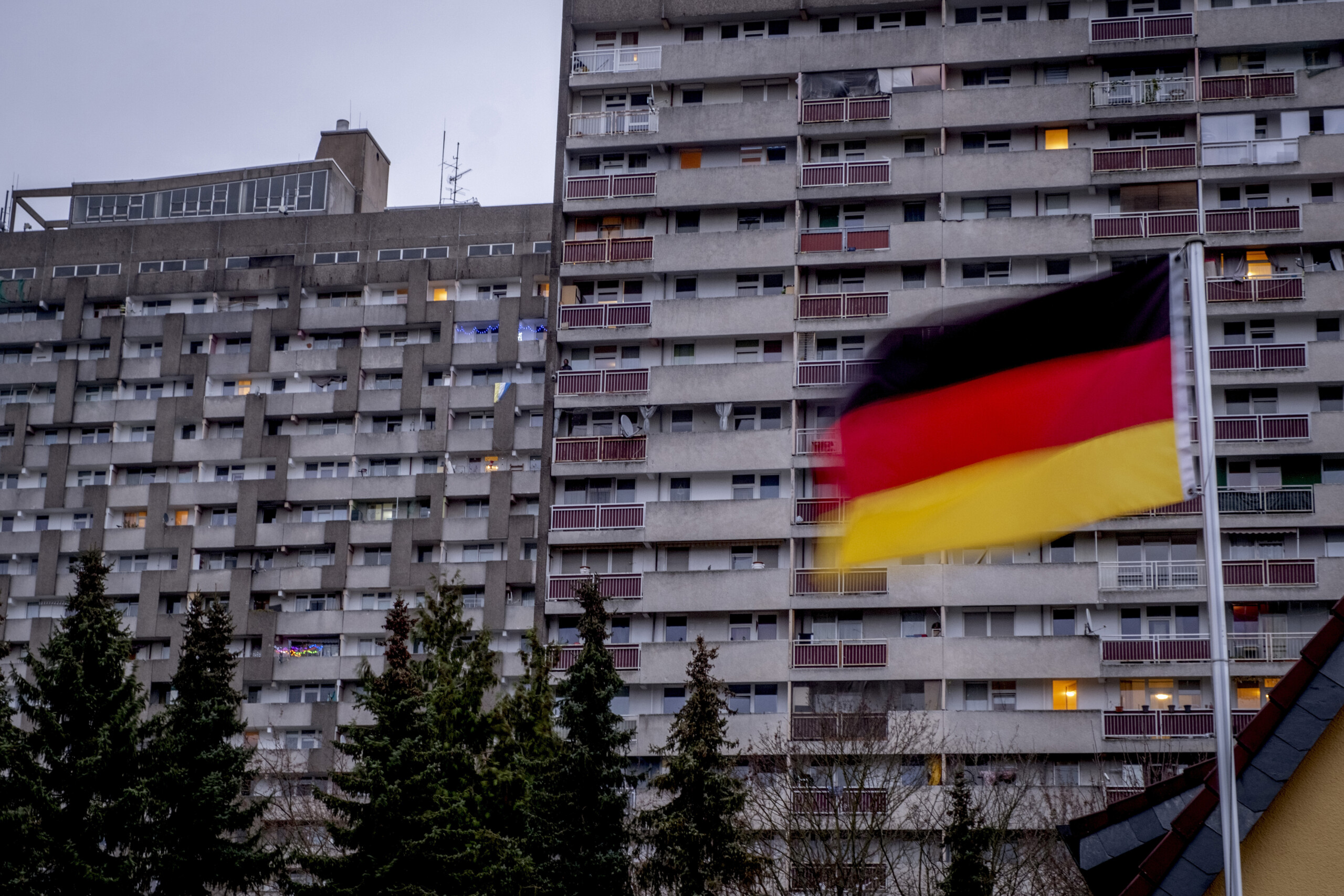 germany economic experts cut forecasts zero growth expected in 2025 scaled
