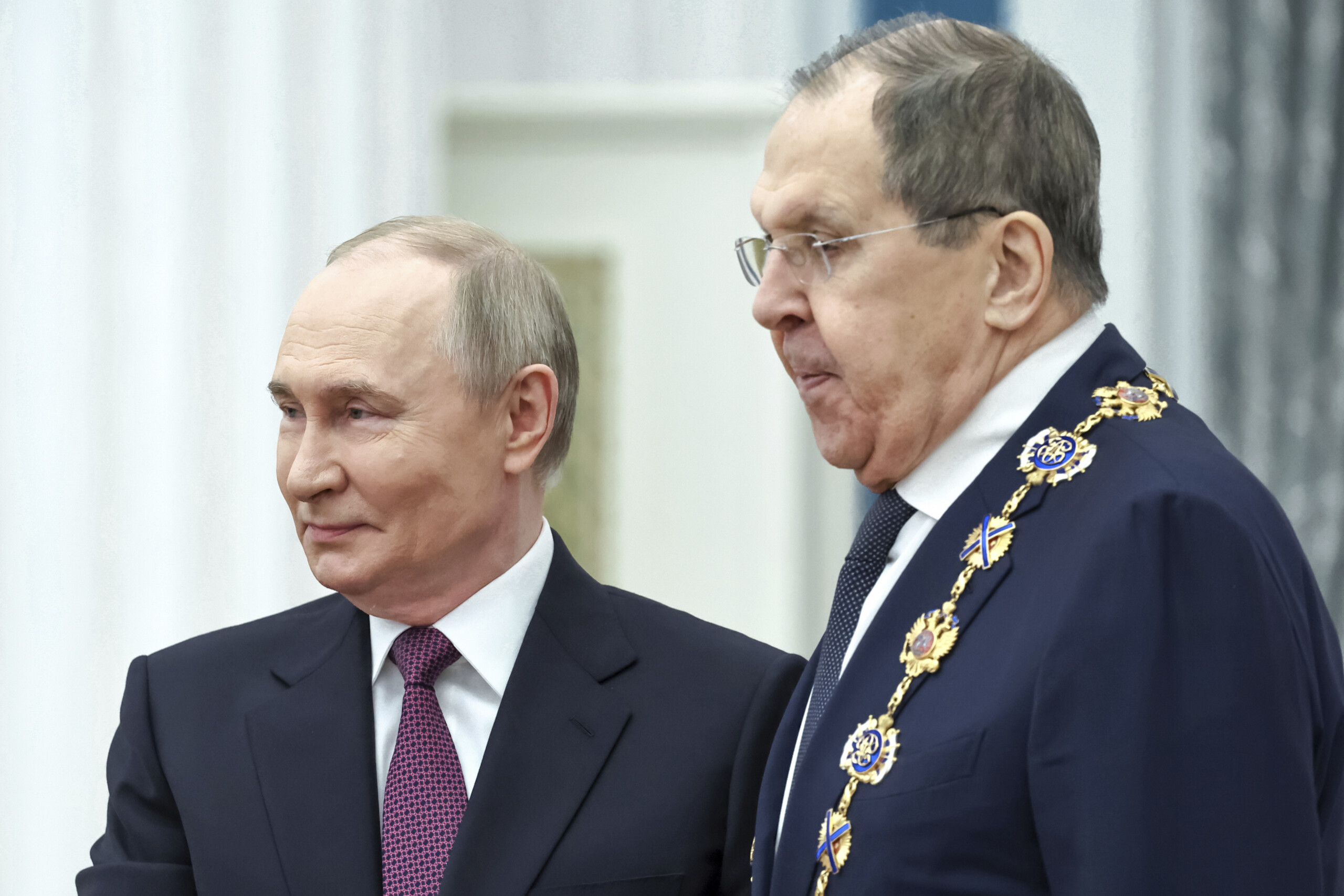 ukraine lavrov russia kiev talks in the vatican are unrealistic scaled