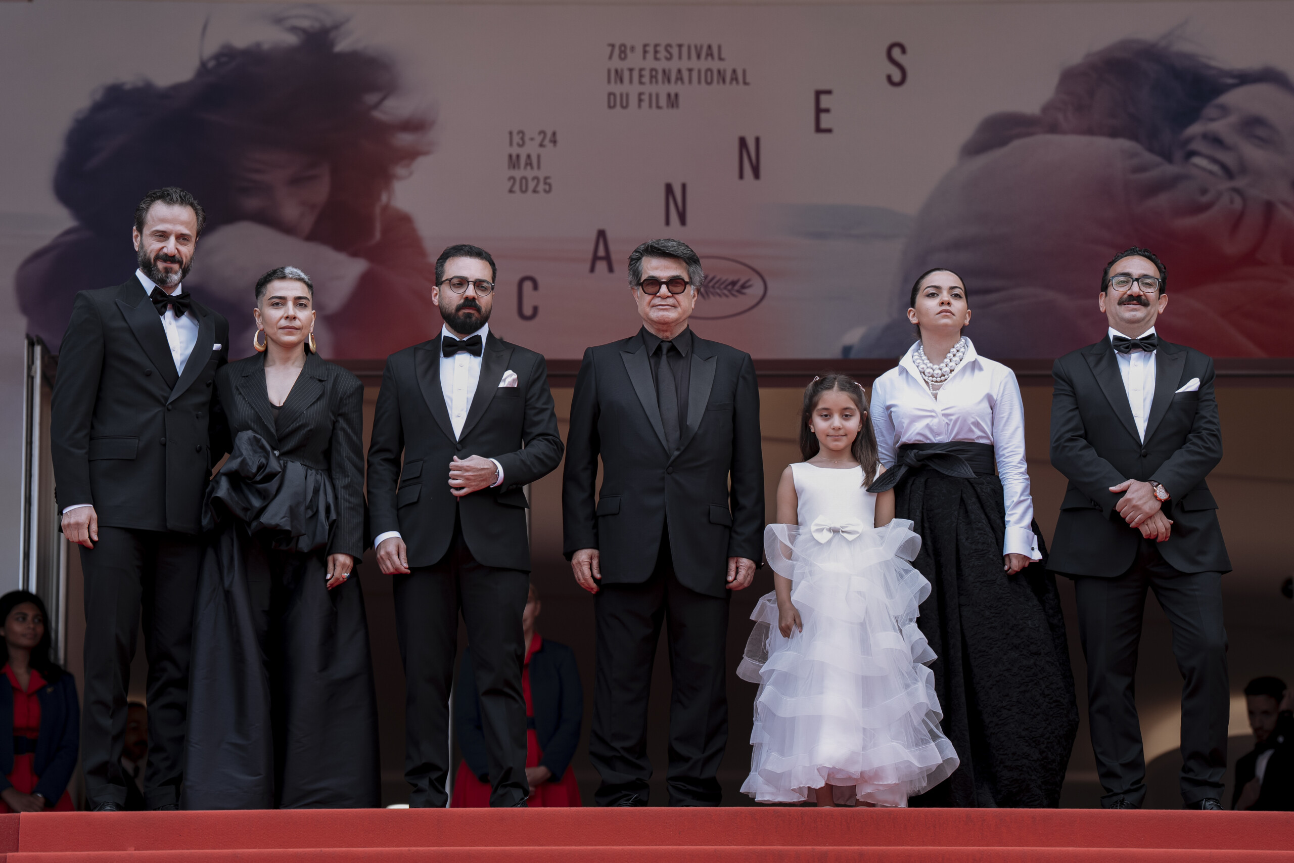 cinema cannes palme dor goes to iranian director jafar panahi scaled