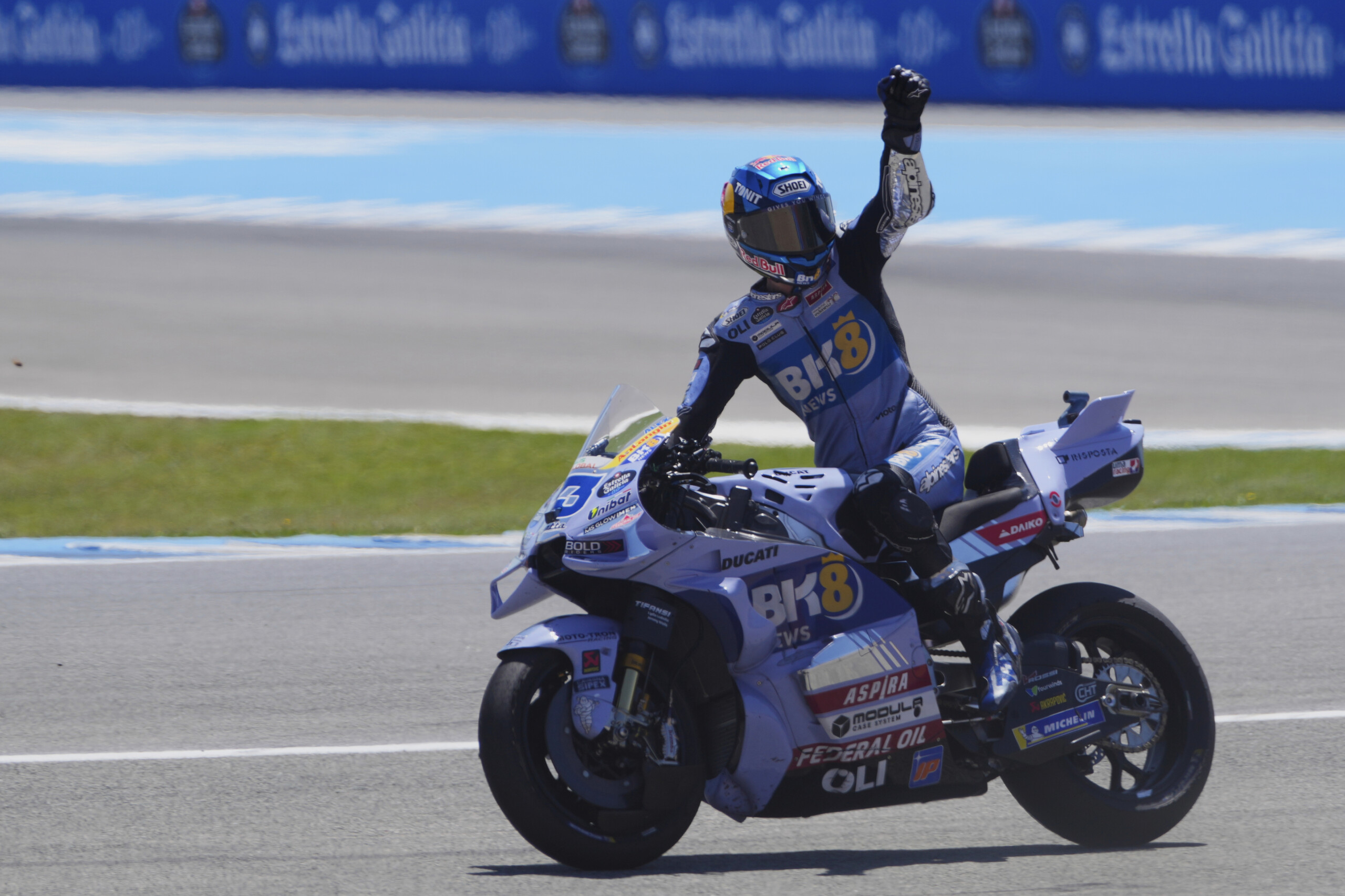 motogp british grand prix alex marquez wins sprint marc 2nd and bagnaia 6th scaled