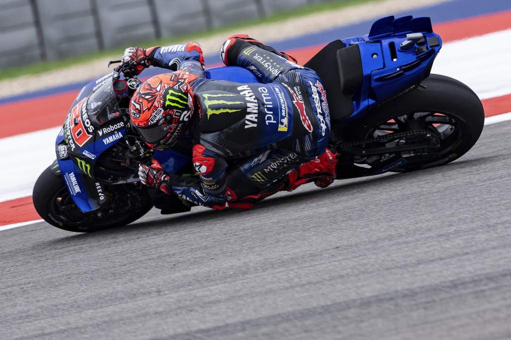 motogp quartararo on pole in great britain bagnaia 3rd and marc marquez 4th