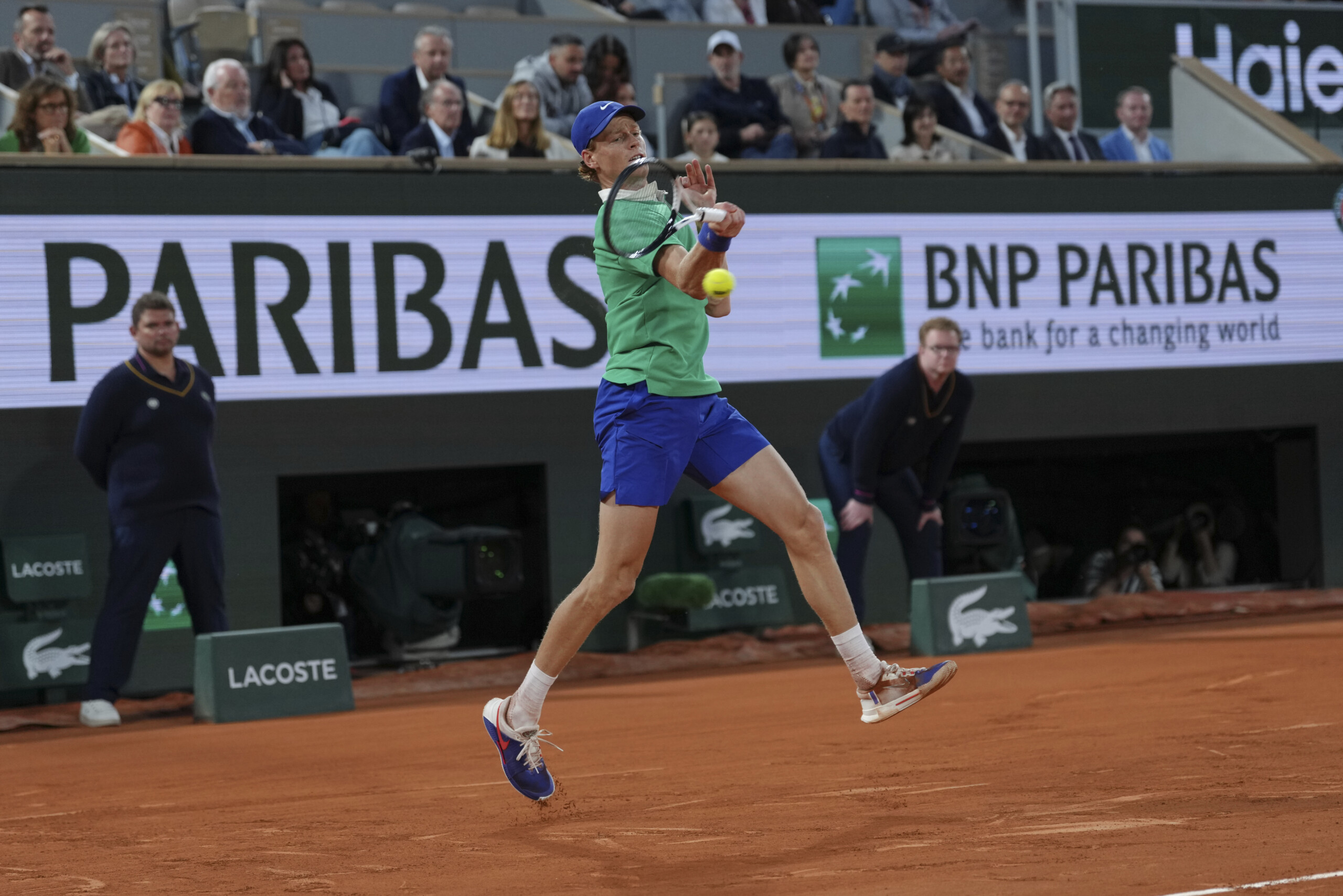 roland garros sinner advances to quarterfinals rublev out in straight sets scaled