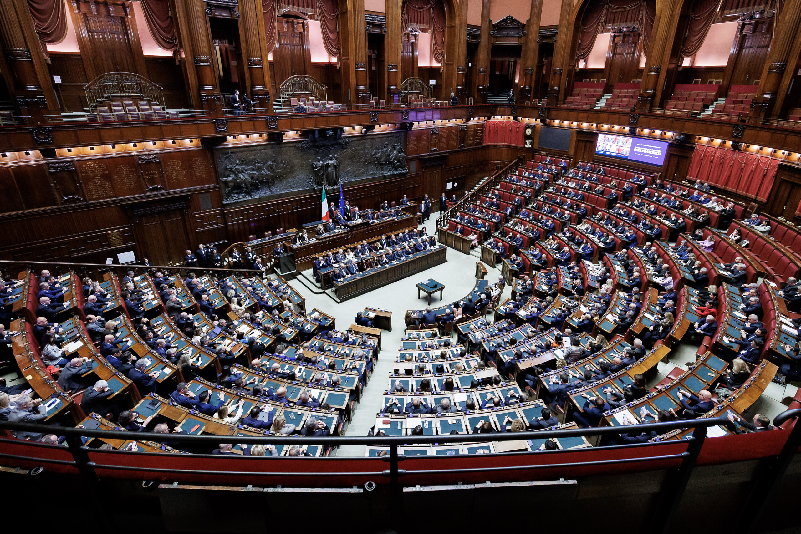 pnrr decree confidence vote approved by the chamber with 189 votes in favor scaled