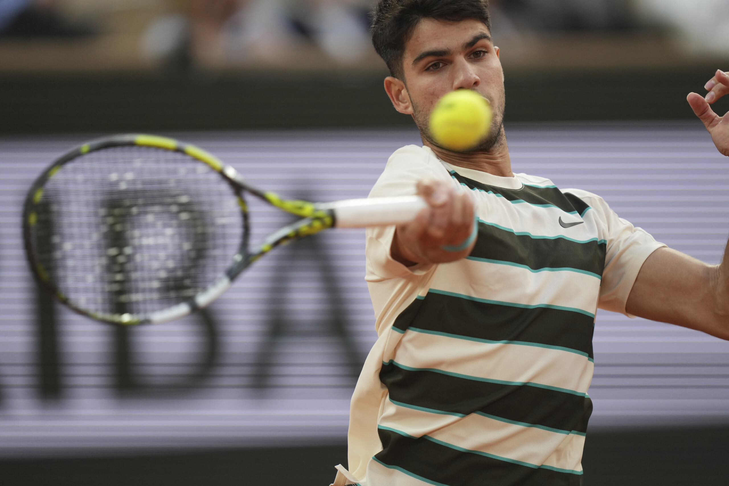 roland garros alcaraz beats paul and reaches the semifinals against musetti scaled