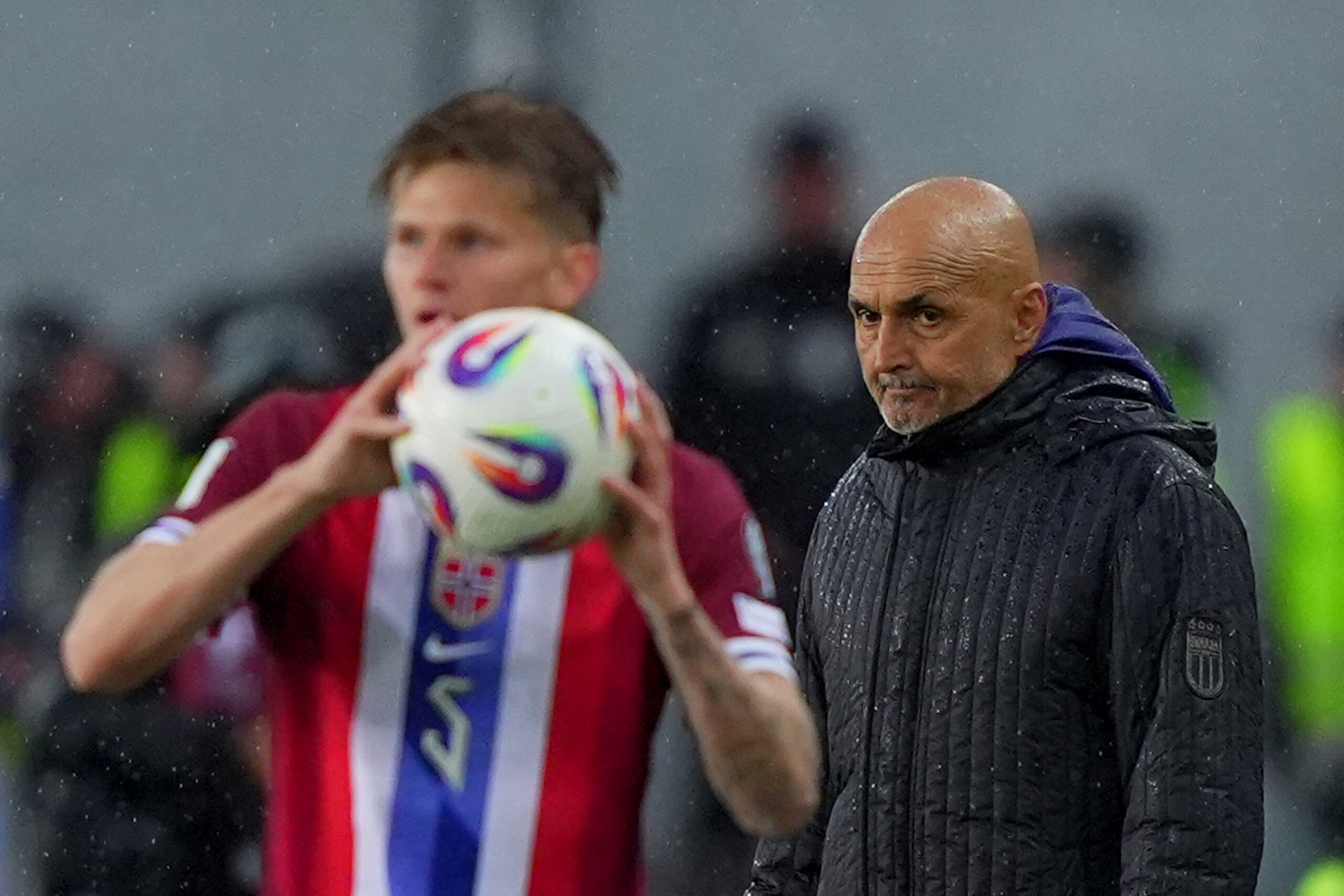 football 800000 spectators abandon second half of norway italy match average attendance 5 5 million scaled