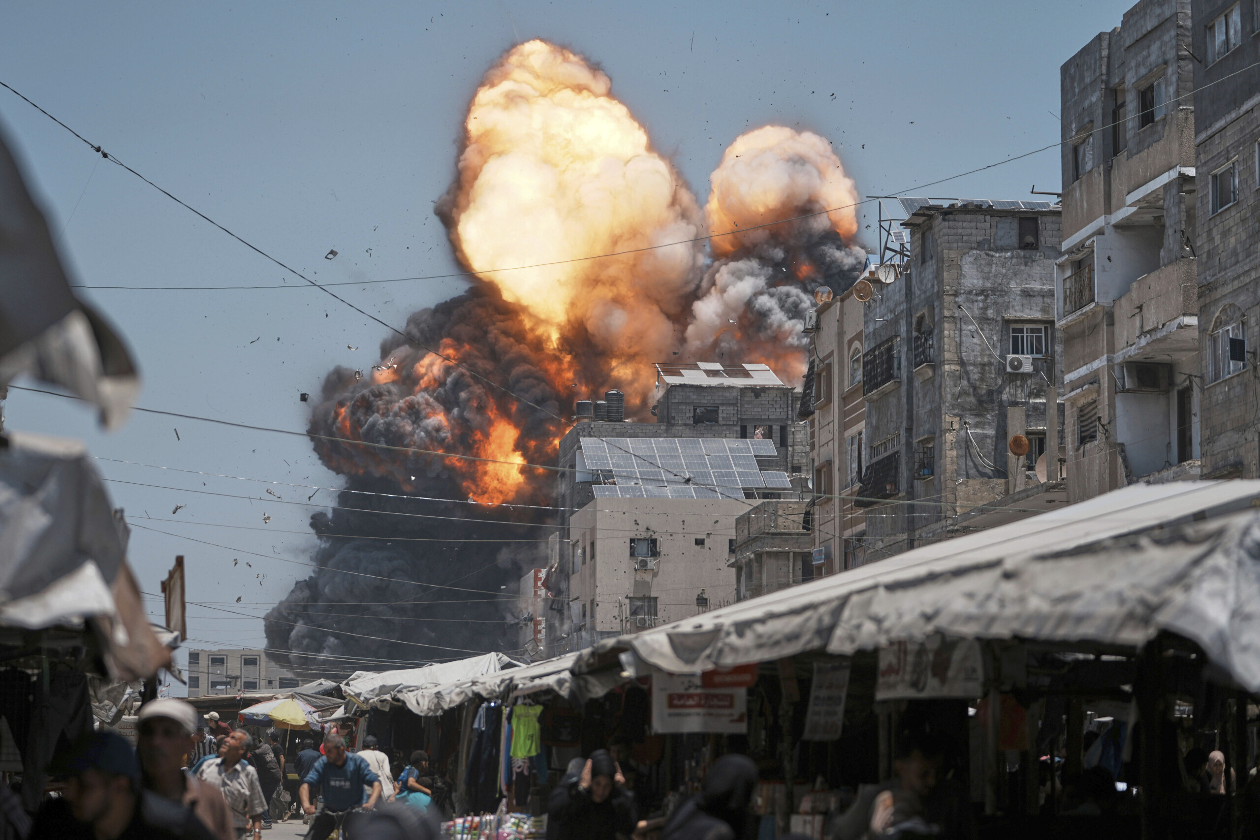 middle east media reports at least 21 dead in israeli raid on gaza strip scaled
