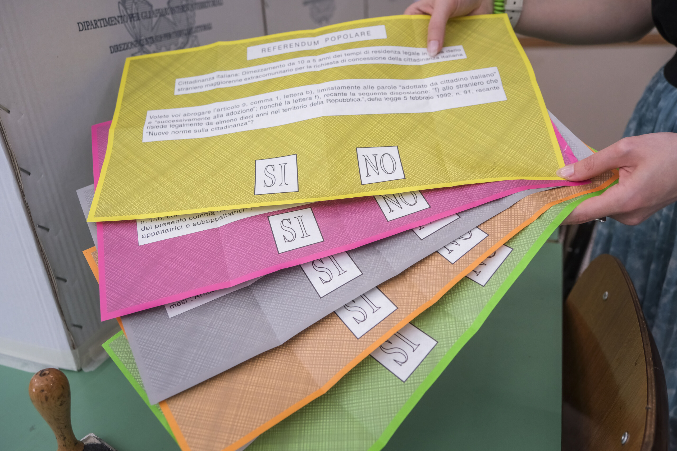 referendum turnout at 7 4 at 12 noon scaled