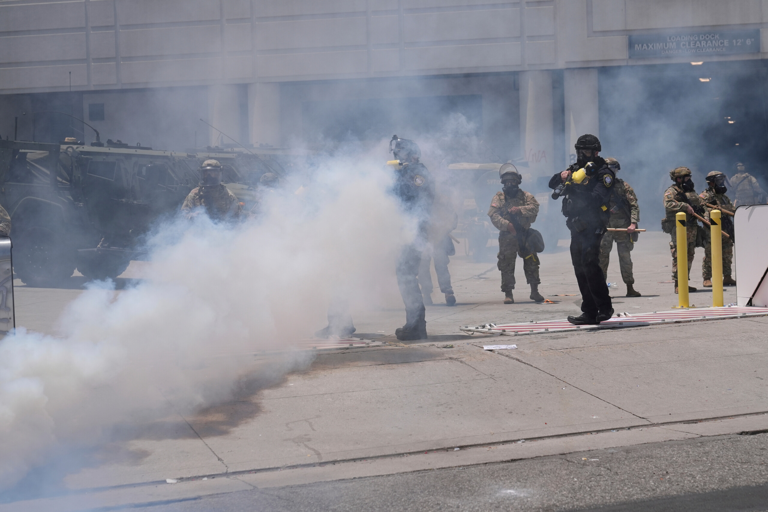 usa protests in los angeles 10 arrests during clashes in city centre scaled