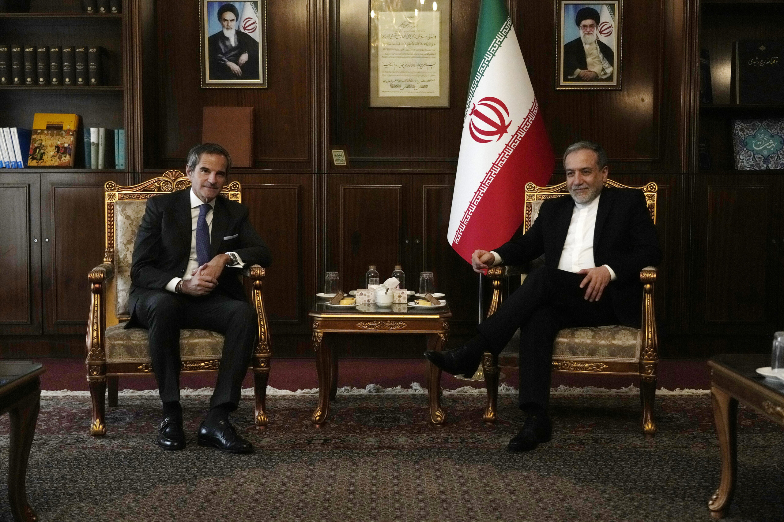 nuclear iran new round of talks with the u s in oman on sunday scaled