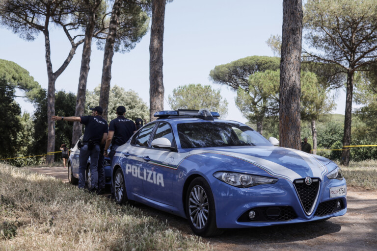 rome woman found dead in villa pamphili police investigating tattoo reports