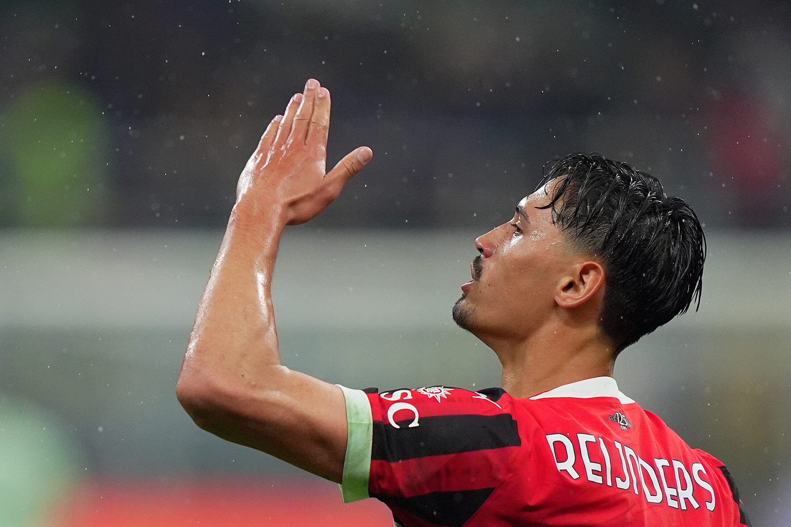 milan officially sells reijnders to manchester city scaled