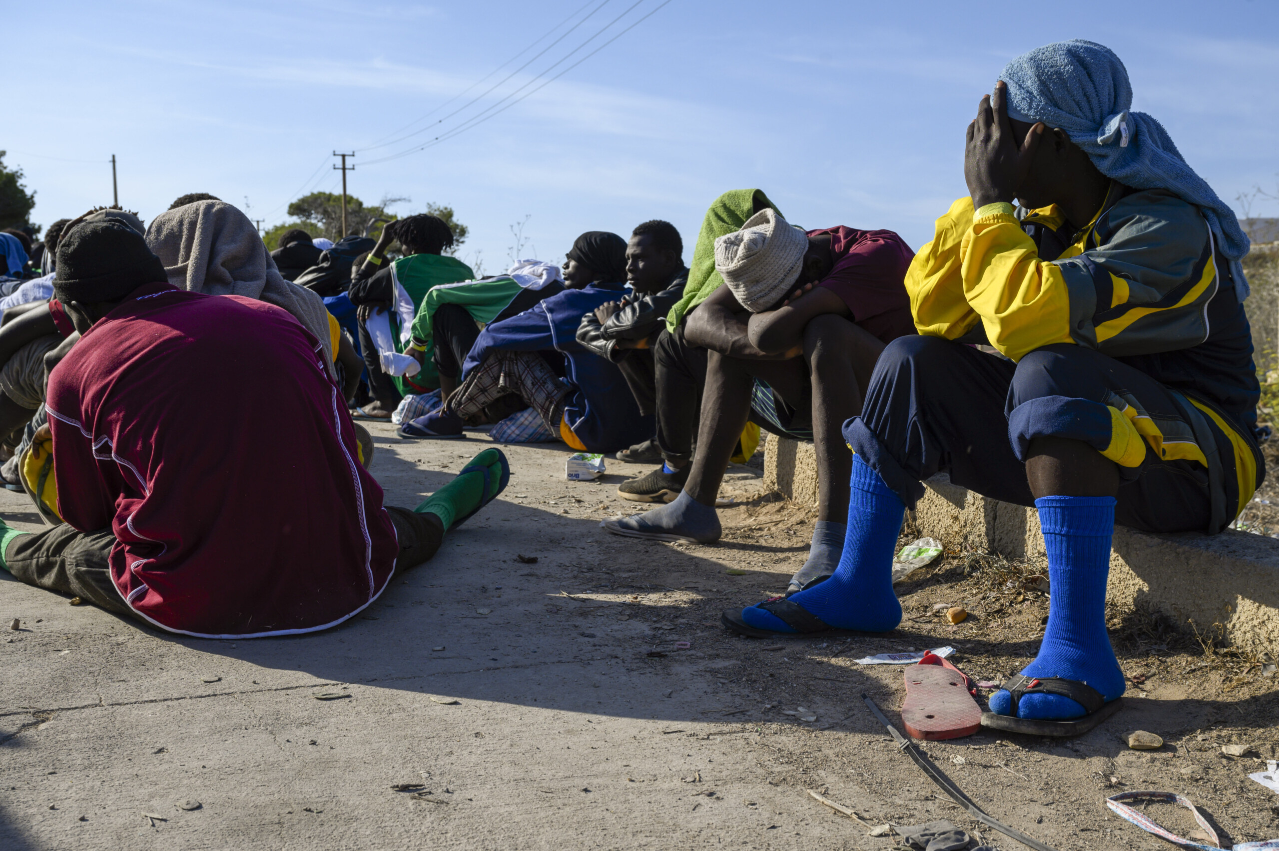 migrants un the number of displaced people fleeing wars rises to over 122 million scaled