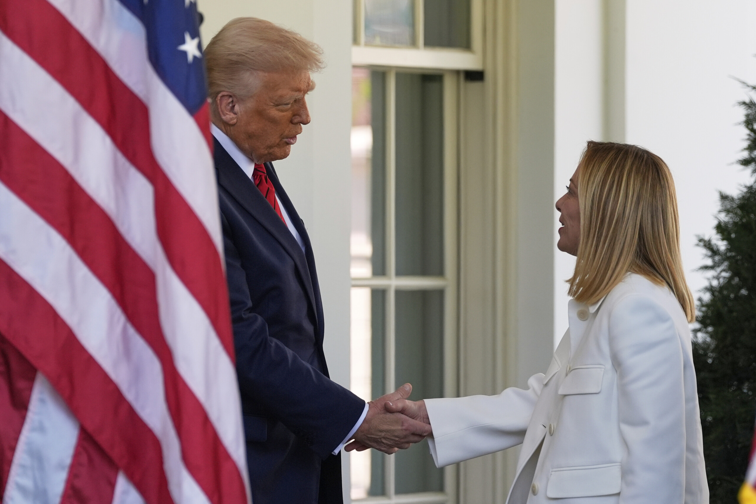 g7 rencontre bilaterale meloni trump focus sur liran gaza et les droits de douane scaled