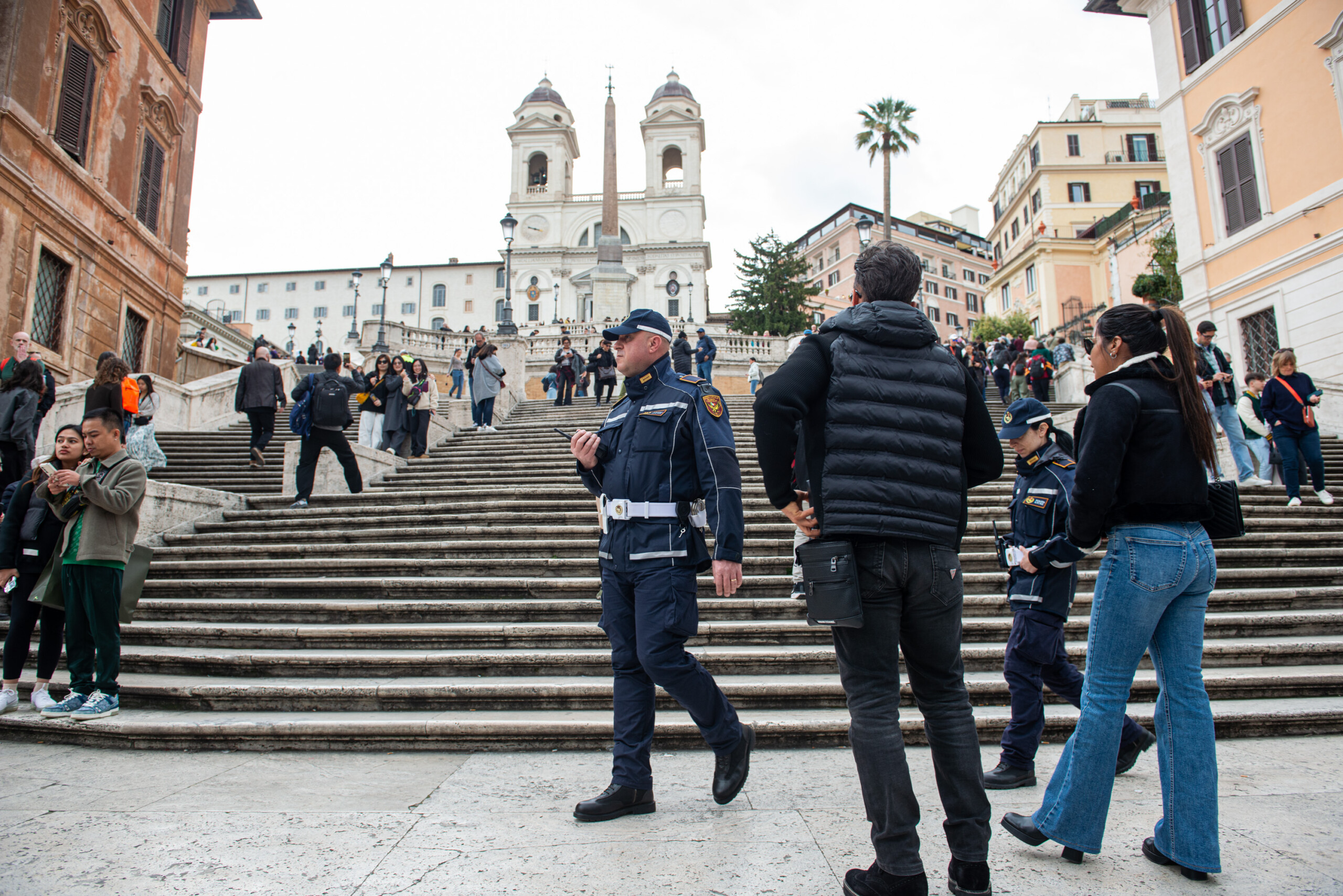 Rome: elderly man rescued after car crashes down the Spanish Steps 1 rome elderly man rescued after car crashes down the spanish steps scaled