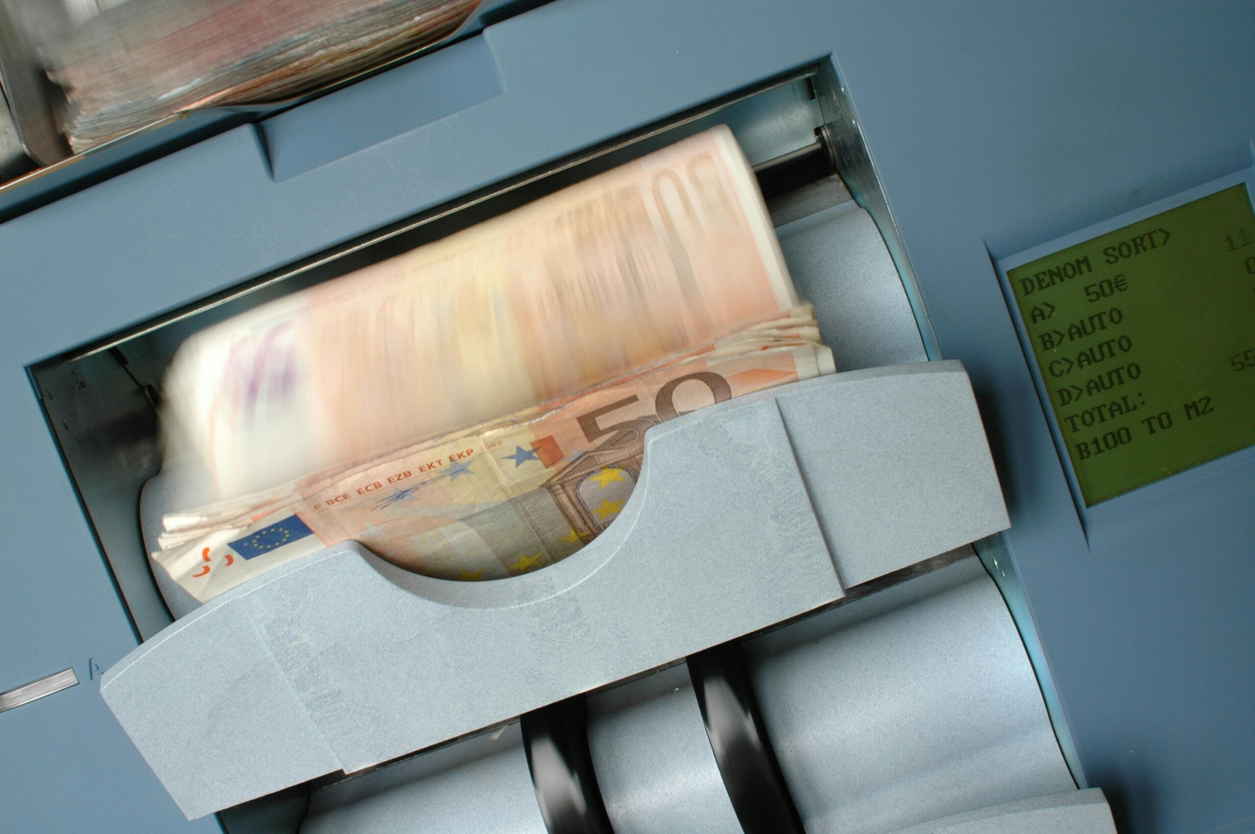 inps single allowance 6 5 billion euros paid to 6 1 million families in the first four months of 2025 scaled