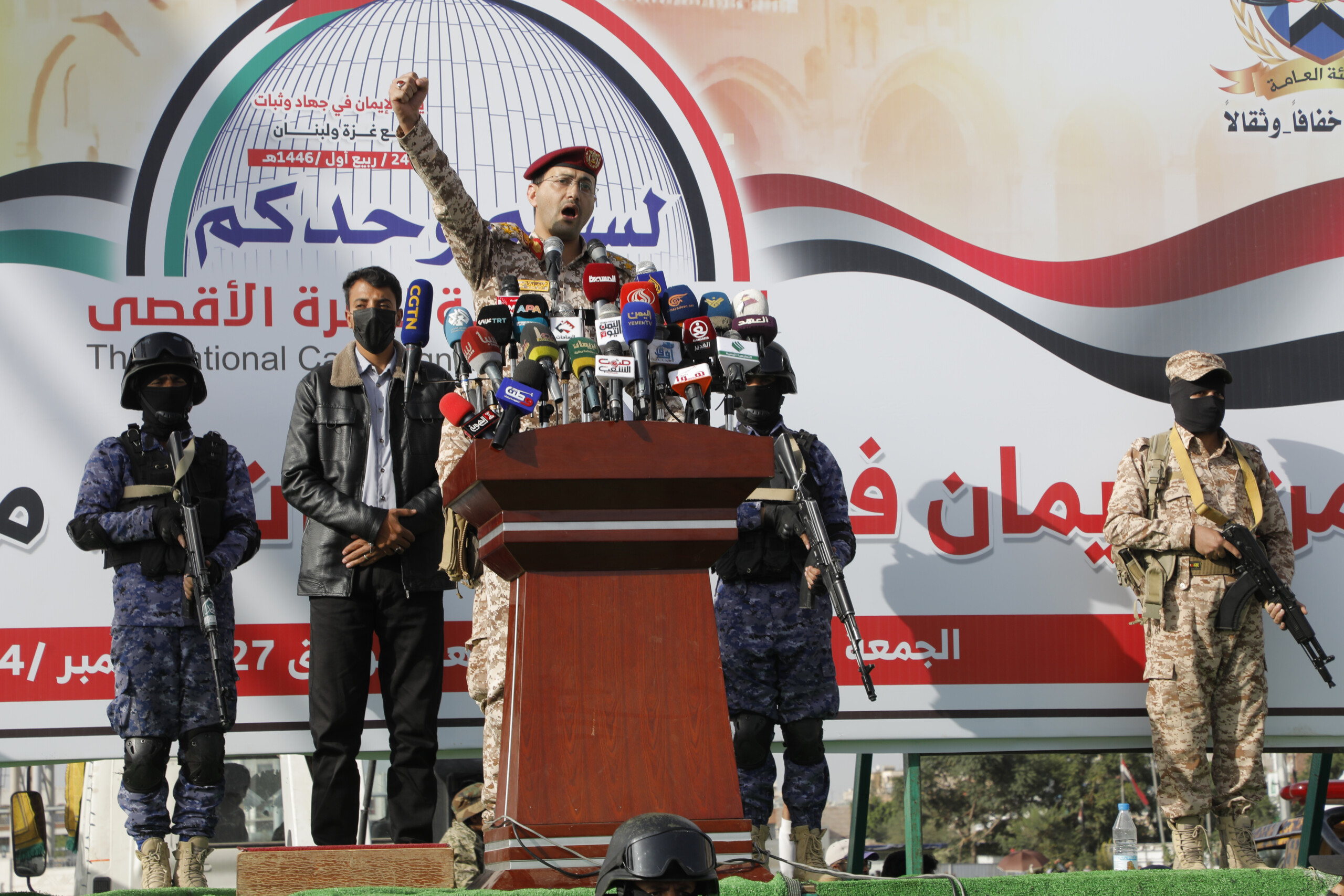 iran houthi if the us enters the war we will strike their ships scaled