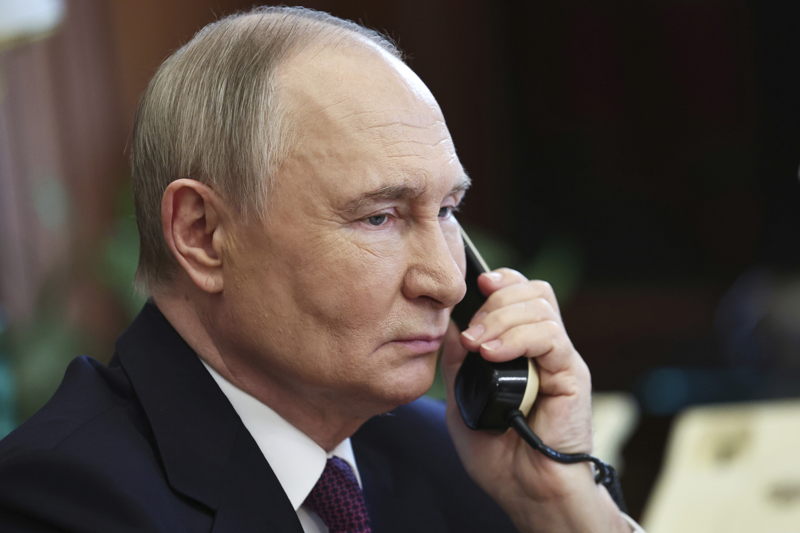 putin ready for third round of negotiations with kiev scaled