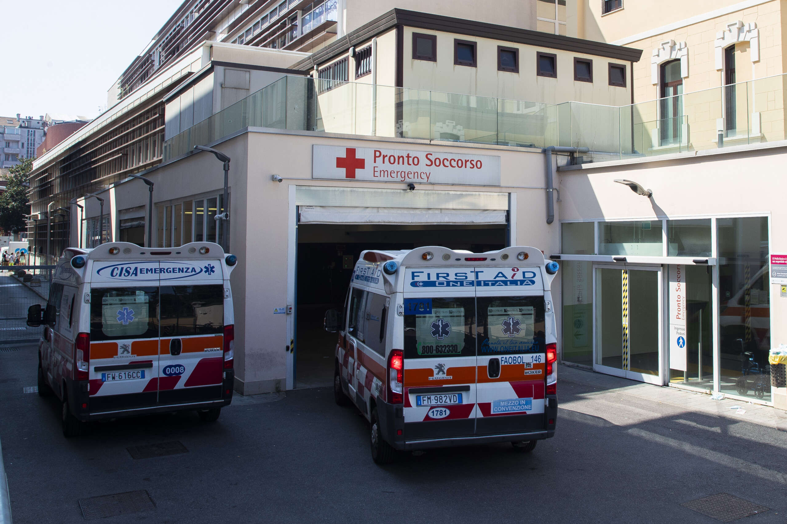 heatwave 85 year old man dies suddenly in emergency room in genoa scaled