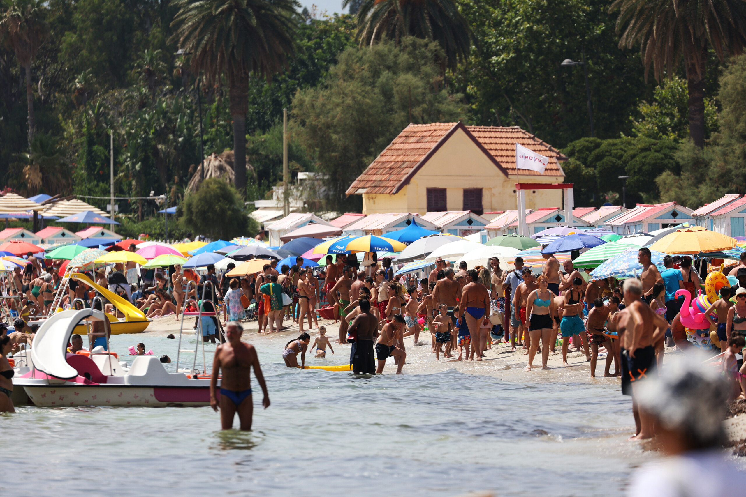 holidays confcommercio 30 5 million people travelling 9 out of 10 in italy scaled