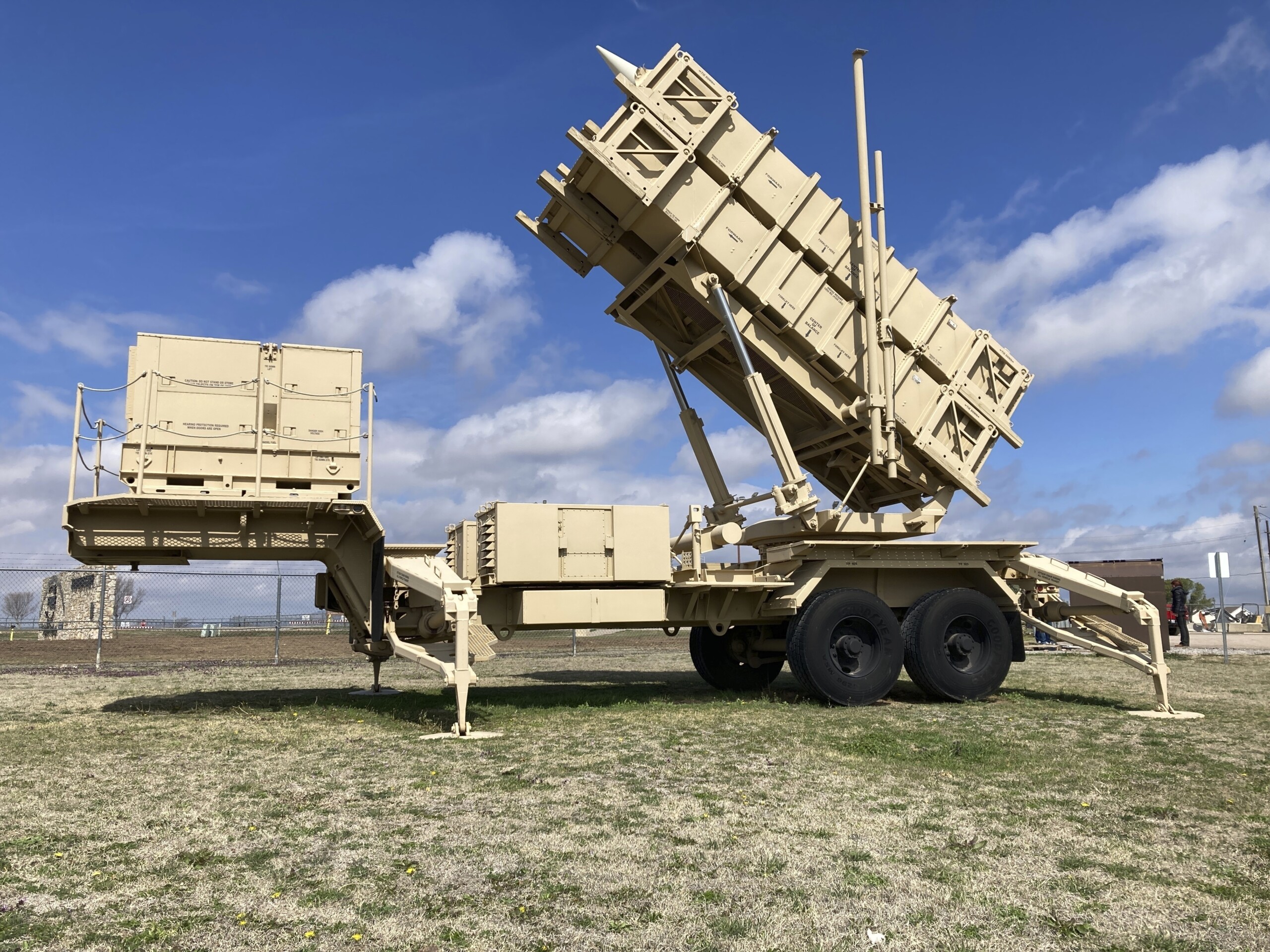 ukraine moscow destroys patriot launchers and hits military installations in kiev scaled
