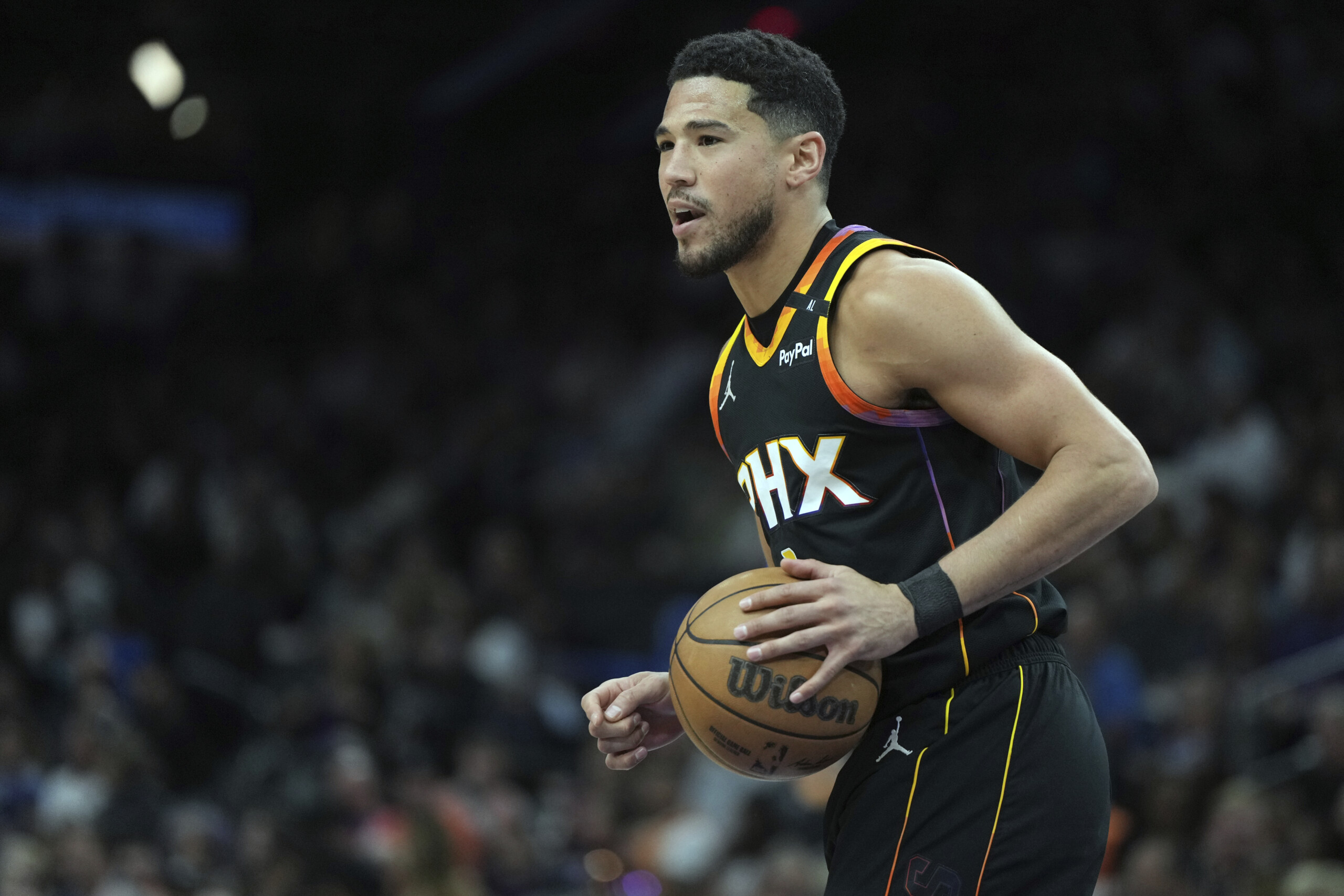 basketball nba devin booker renews with the phoenix suns for another two years scaled