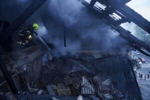 ukraine death toll rises to 4 in russian drone and missile attacks