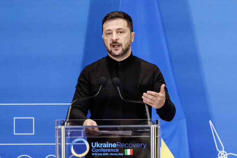 ukraine zelensky two dead and 20 wounded in russian missile and drone strikes