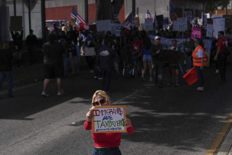 usa federal judge orders trump to halt migrant detentions and arrests